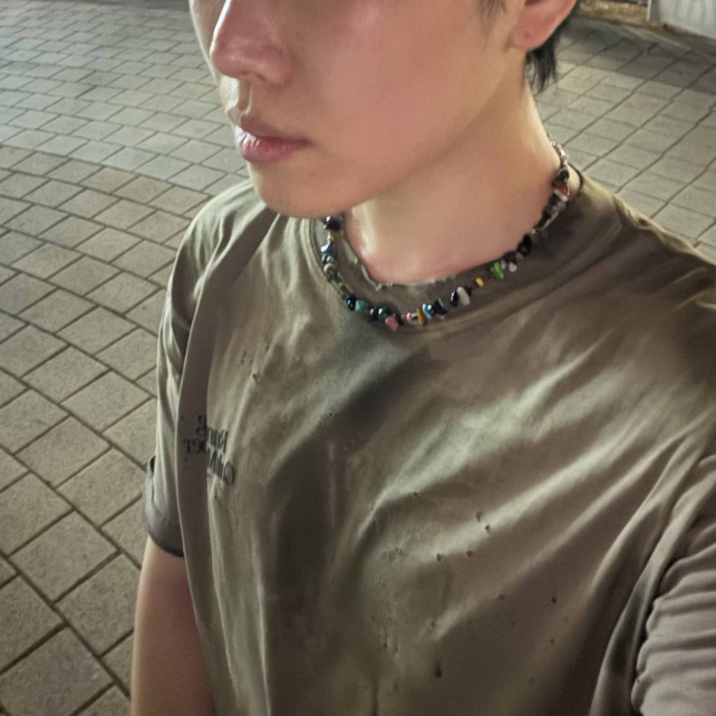 Satisfy Mothtech T‑Shirt Sun Bleached Falcon 착용 스타일
