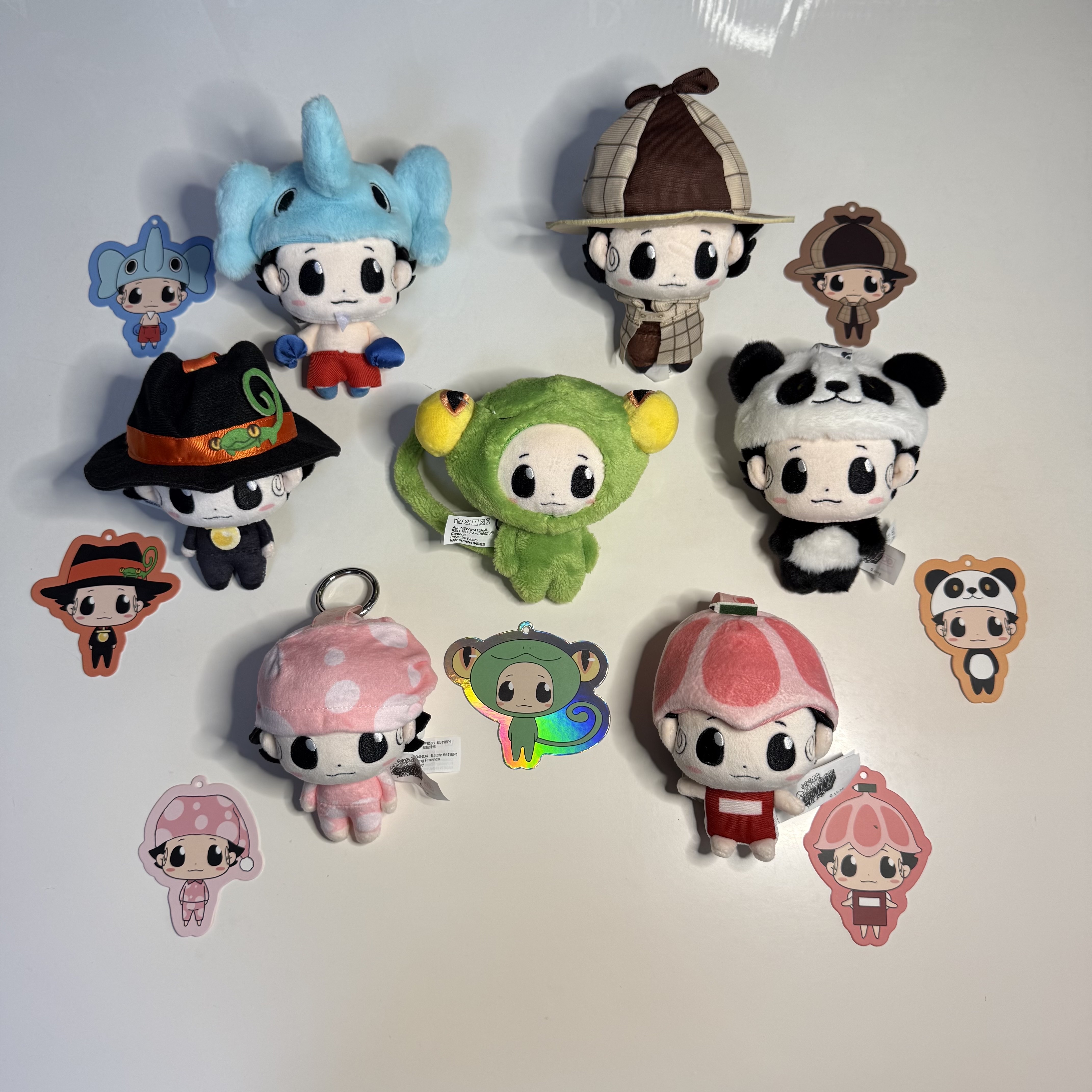 Pop Mart Bikini Bottom Buddies Whimsical Plush (1 Blind Box), Pop Mart Disney/Pixar Toy Story 5 Series Figures Sealed Case (1 Blind Box) 착용 스타일 - 1