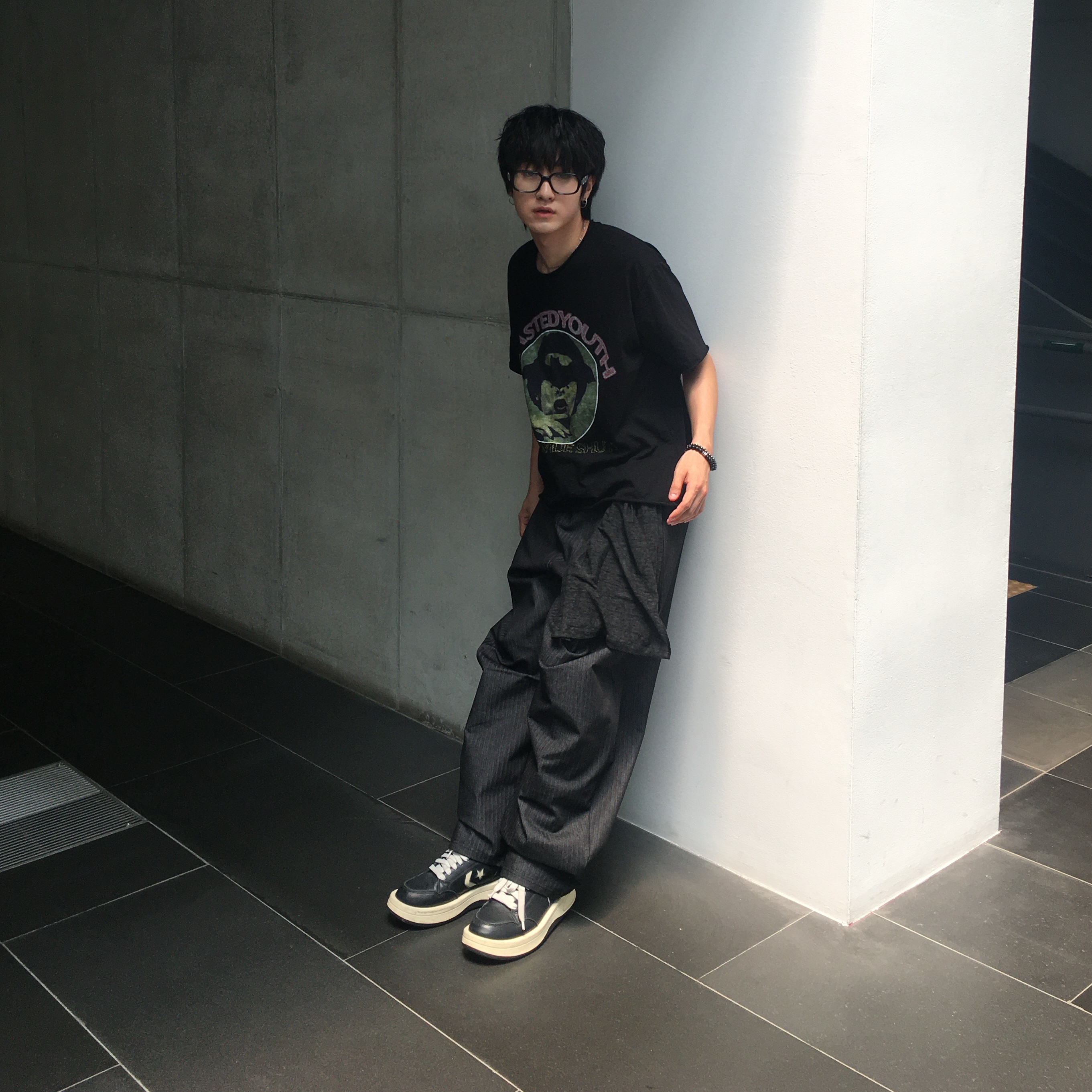 Converse x Drkshdw Turbowpn Black Cream 착용 스타일