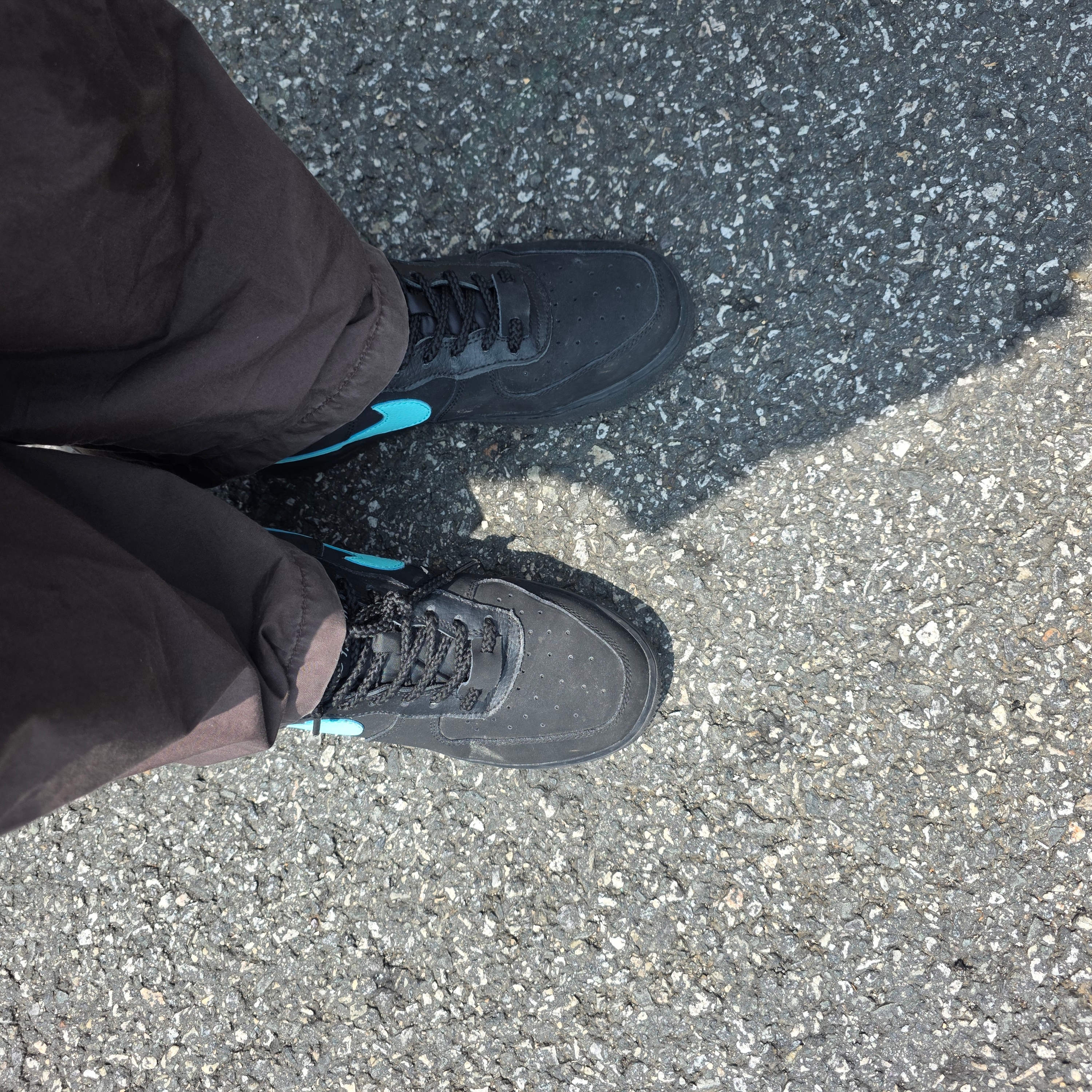 Nike x Tiffany & Co. Air Force 1 Low SP 1837 착용 스타일 - 2