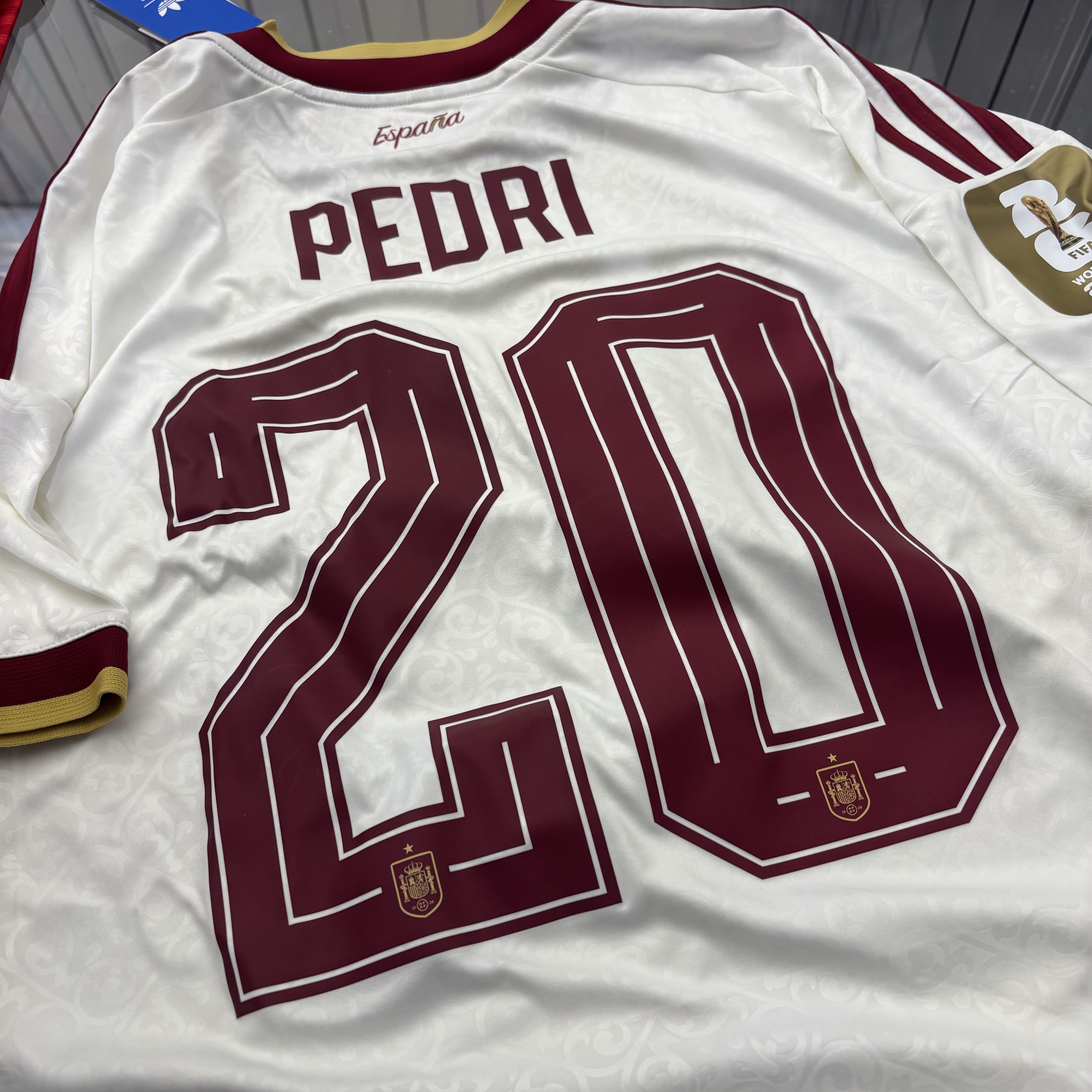Adidas Spain 2026 Away Jersey Off White - KR Sizing (Non Marking Ver.) 착용 스타일 - 2