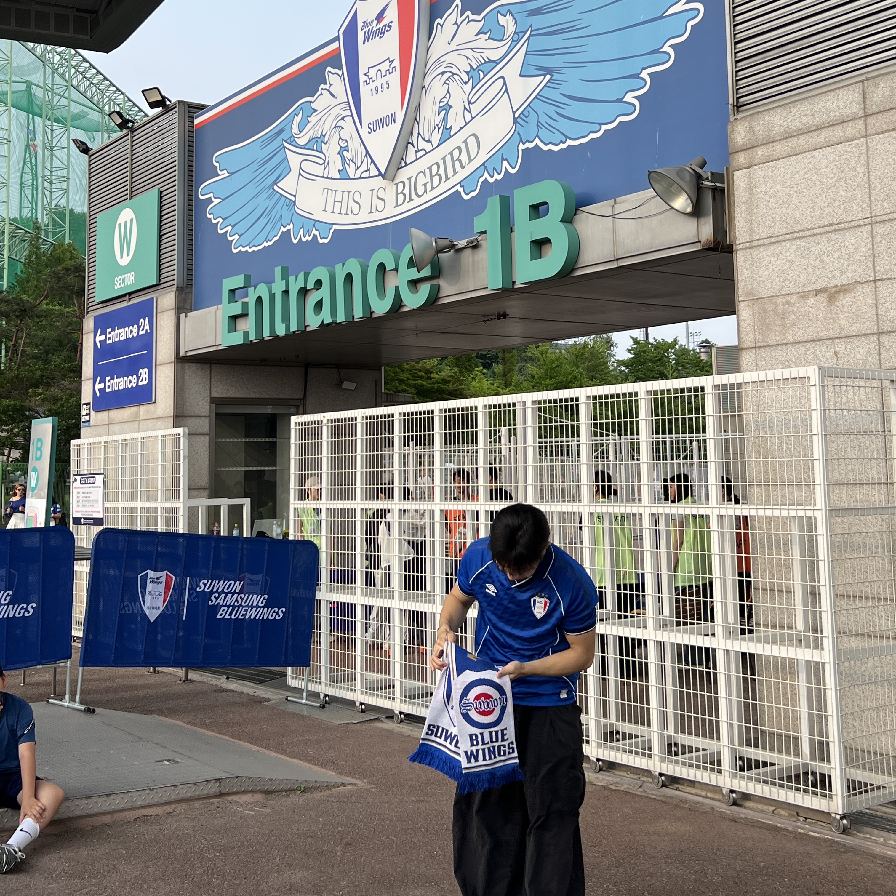 Umbro Suwon Samsung Uniform Home Jersey Blue (Non Marking Ver.) 착용 스타일