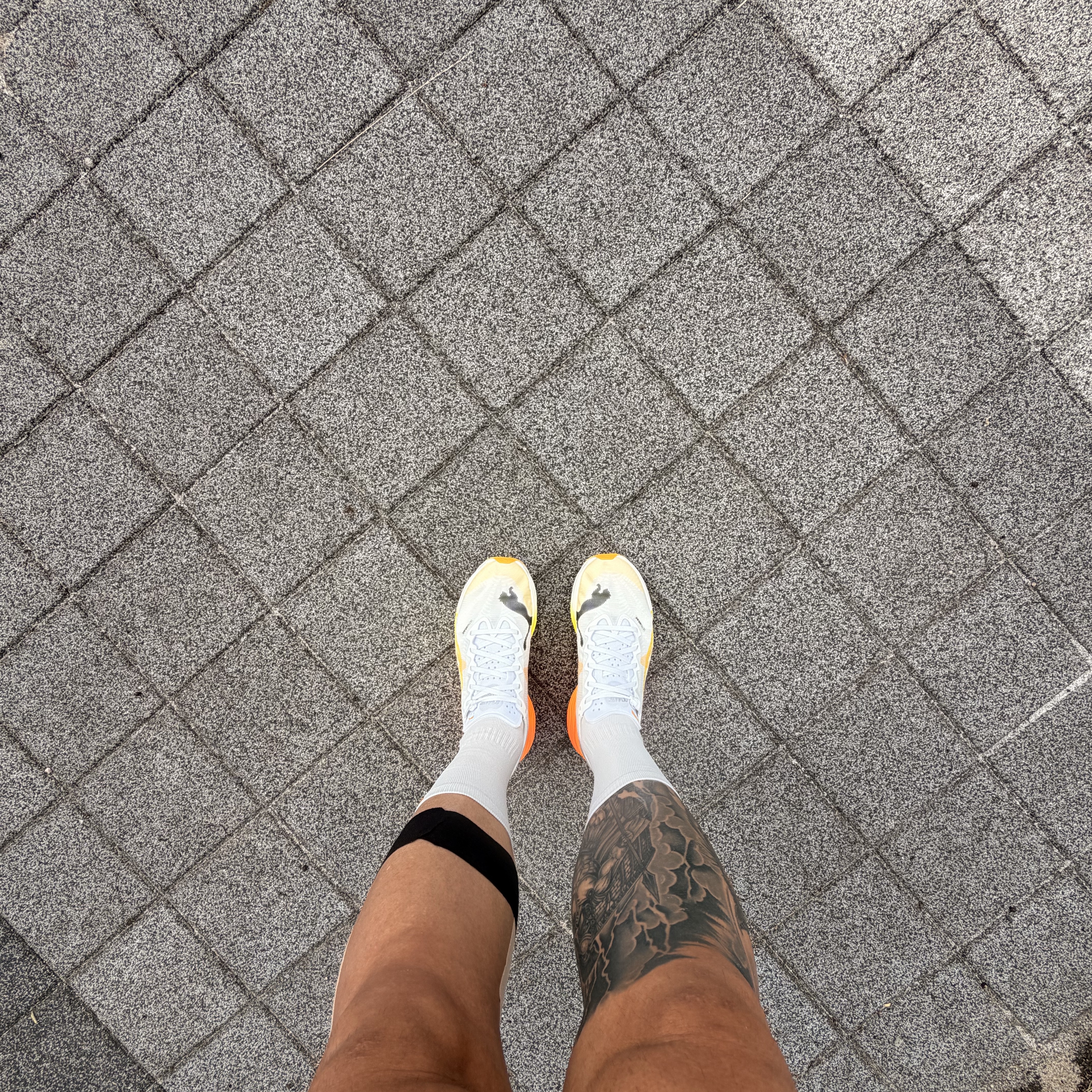 Puma Deviate Nitro Elite 3 White Sun Stream 착용 스타일 - 1