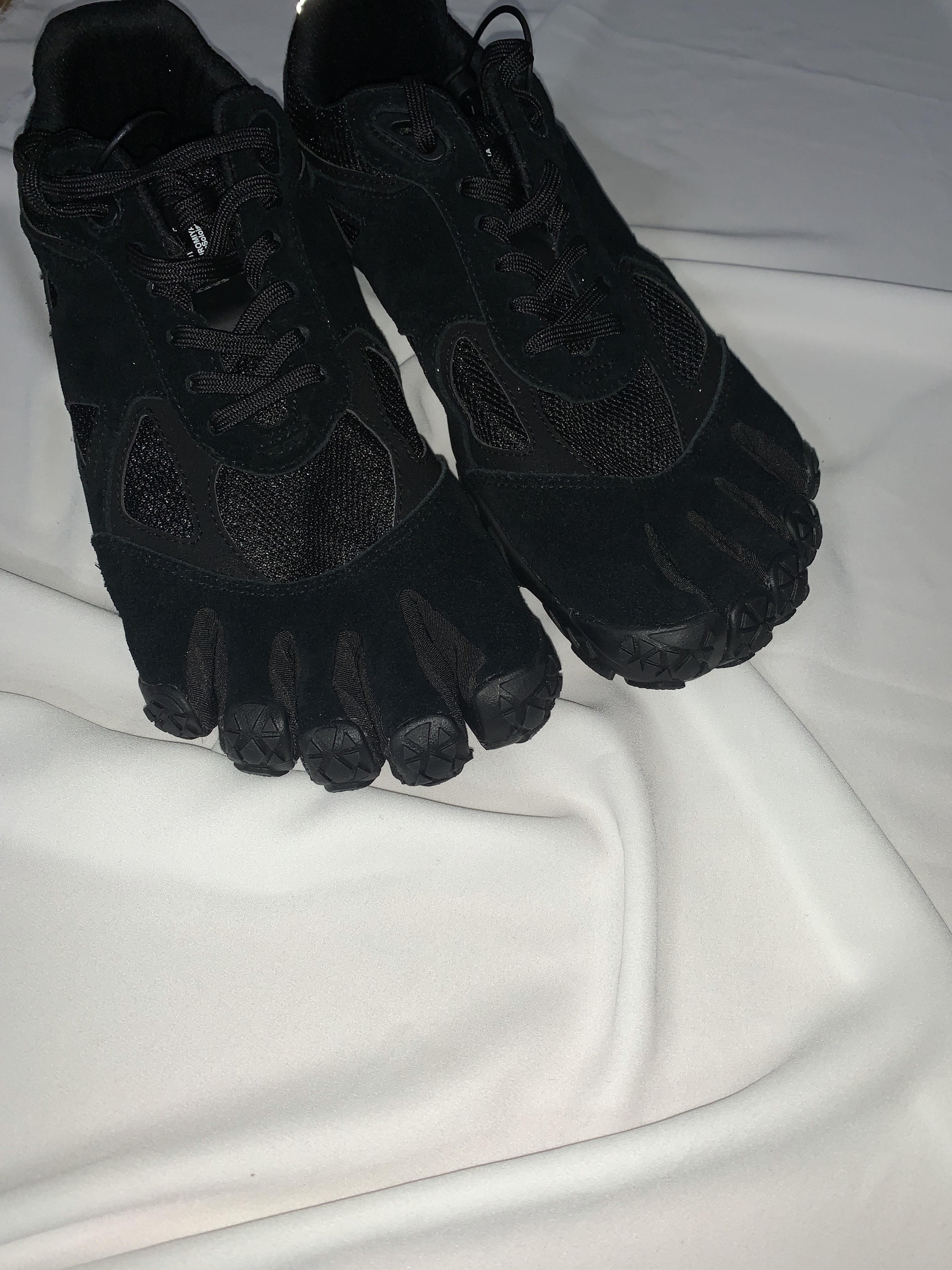 Suicoke x Takahiromiyashita The Soloist Nin-Run Sol Black 착용 스타일