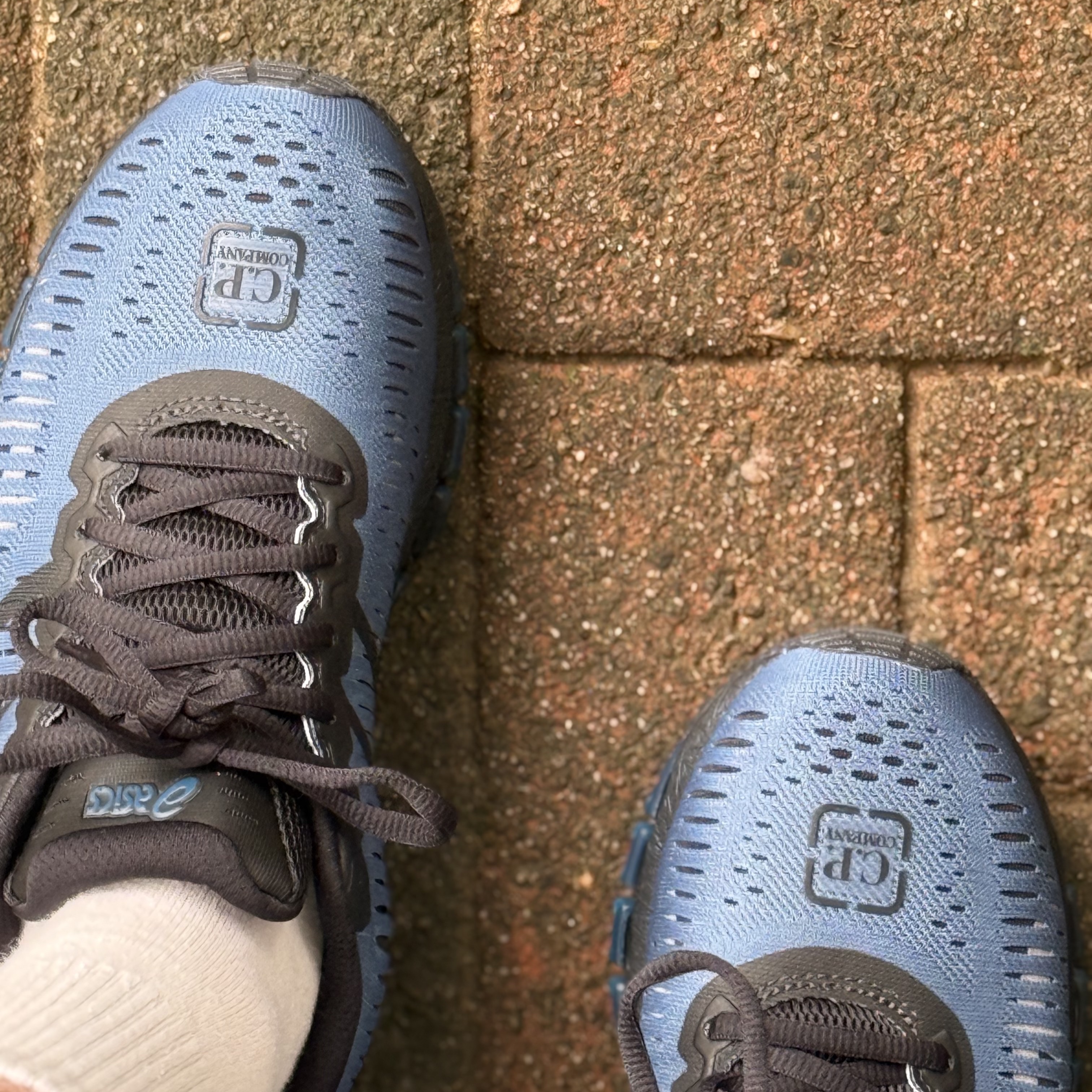 Asics x C.P. Company Gel-Quantum 360 I Moroccan Blue Caviar 착용 스타일 - 1