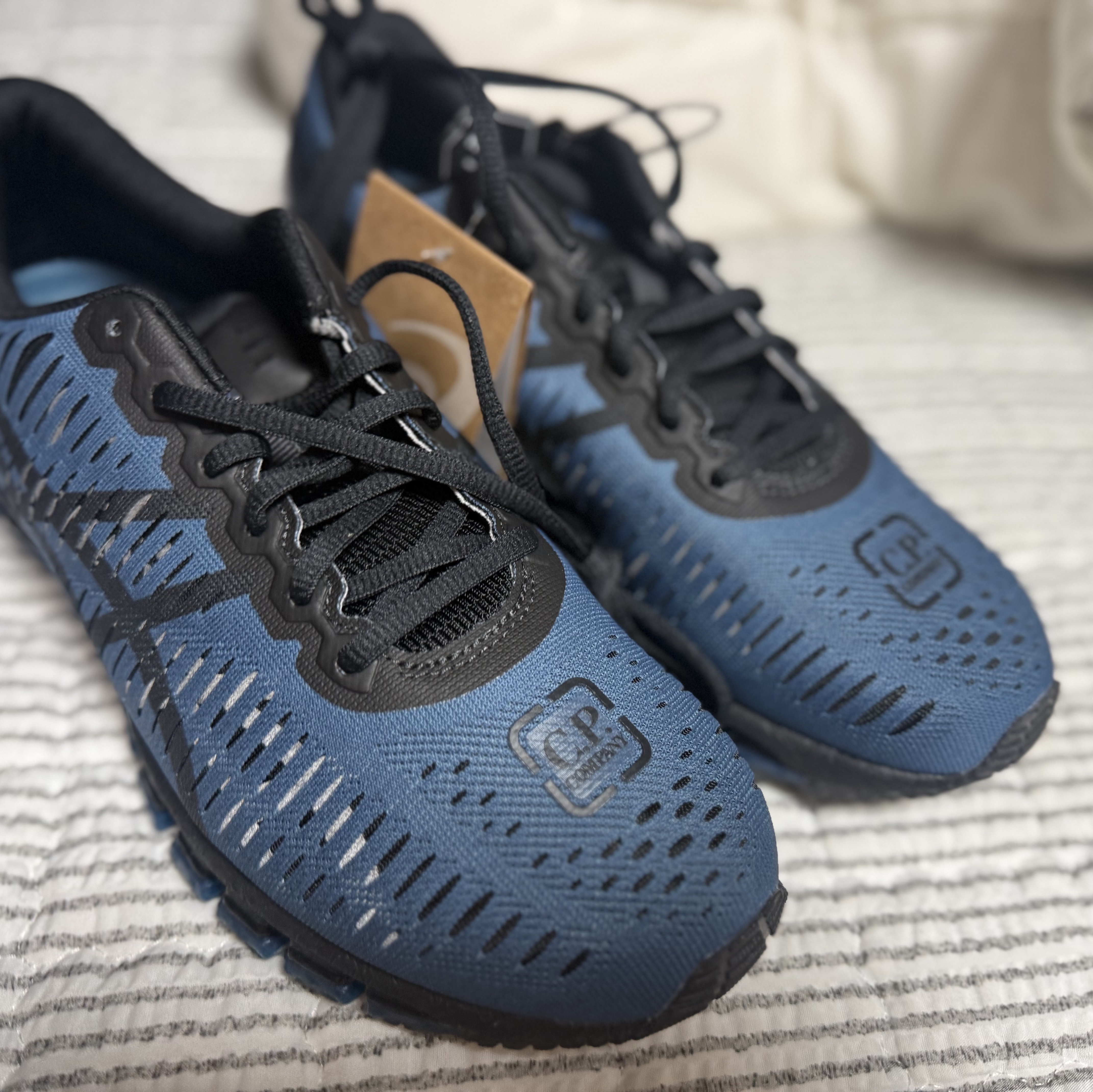 Asics x C.P. Company Gel-Quantum 360 I Moroccan Blue Caviar 착용 스타일 - 3