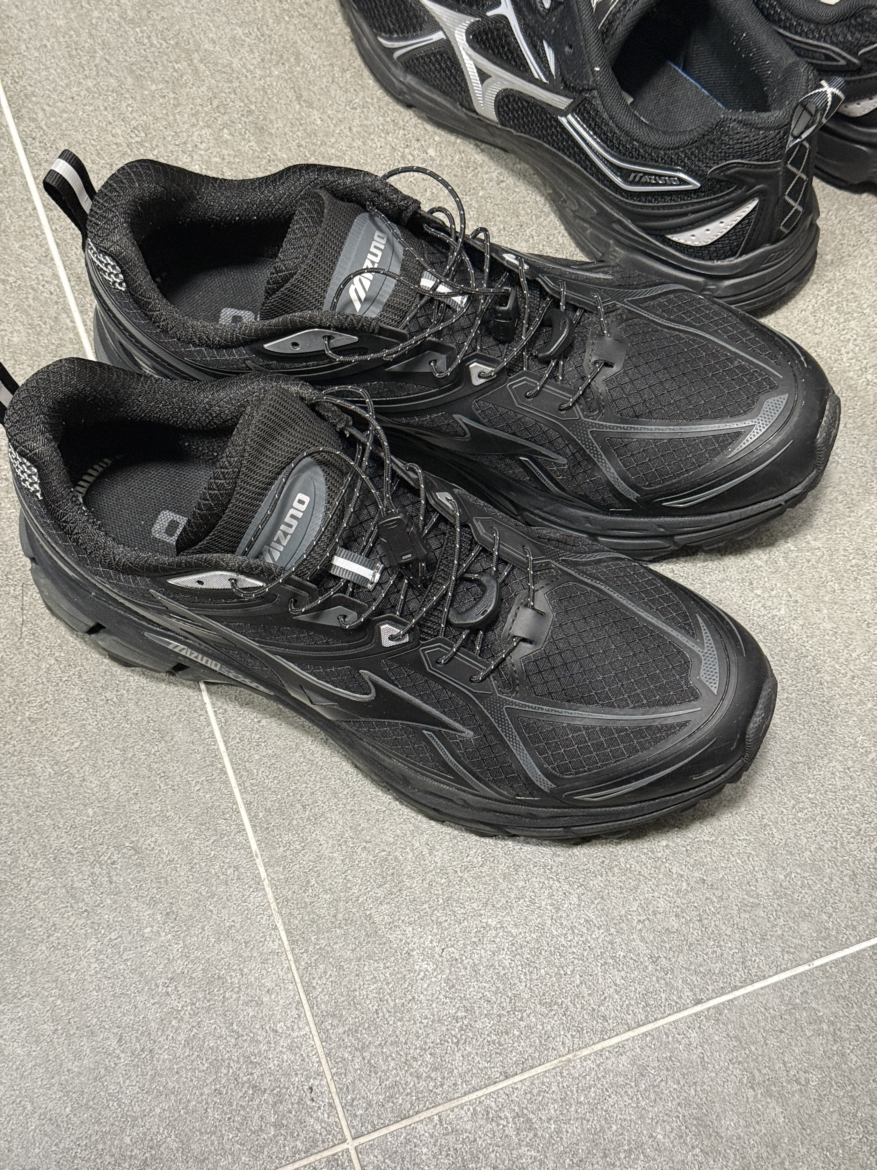 Mizuno Halo Mix TL Black Silver 착용 스타일