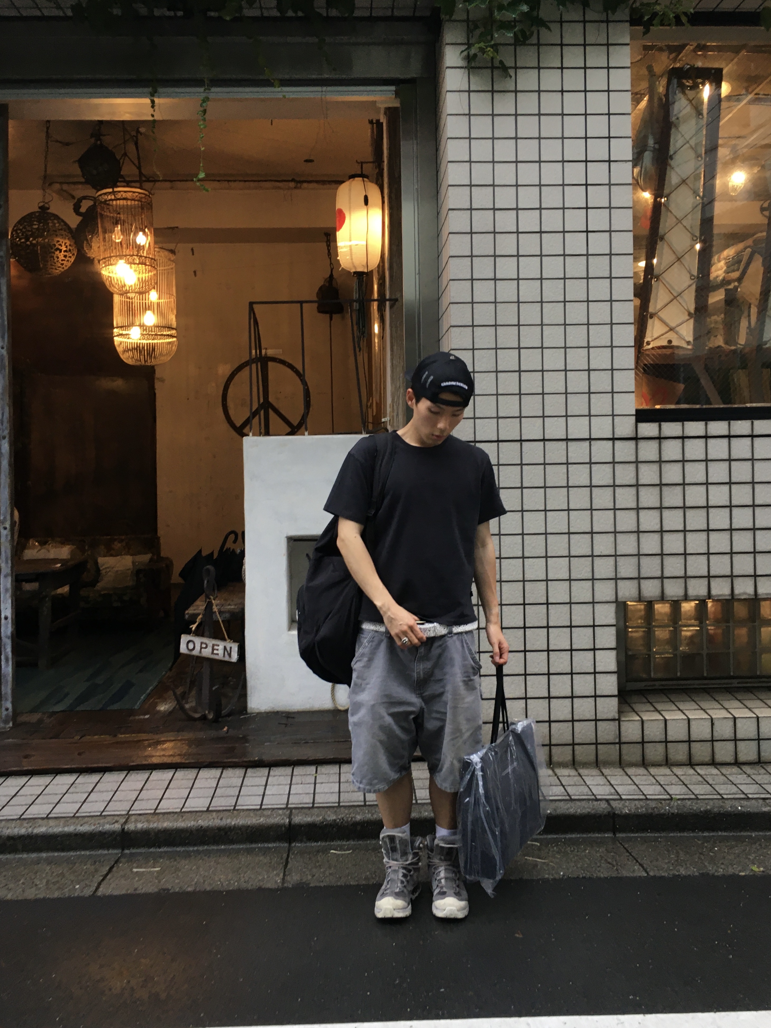 Homme Plisse Issey Miyake MC July Zip Up Parka Black 착용 스타일 - 2