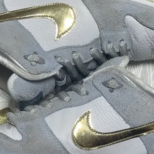 Nike x Sean Cliver SB Dunk Low Holiday Special 착용 스타일