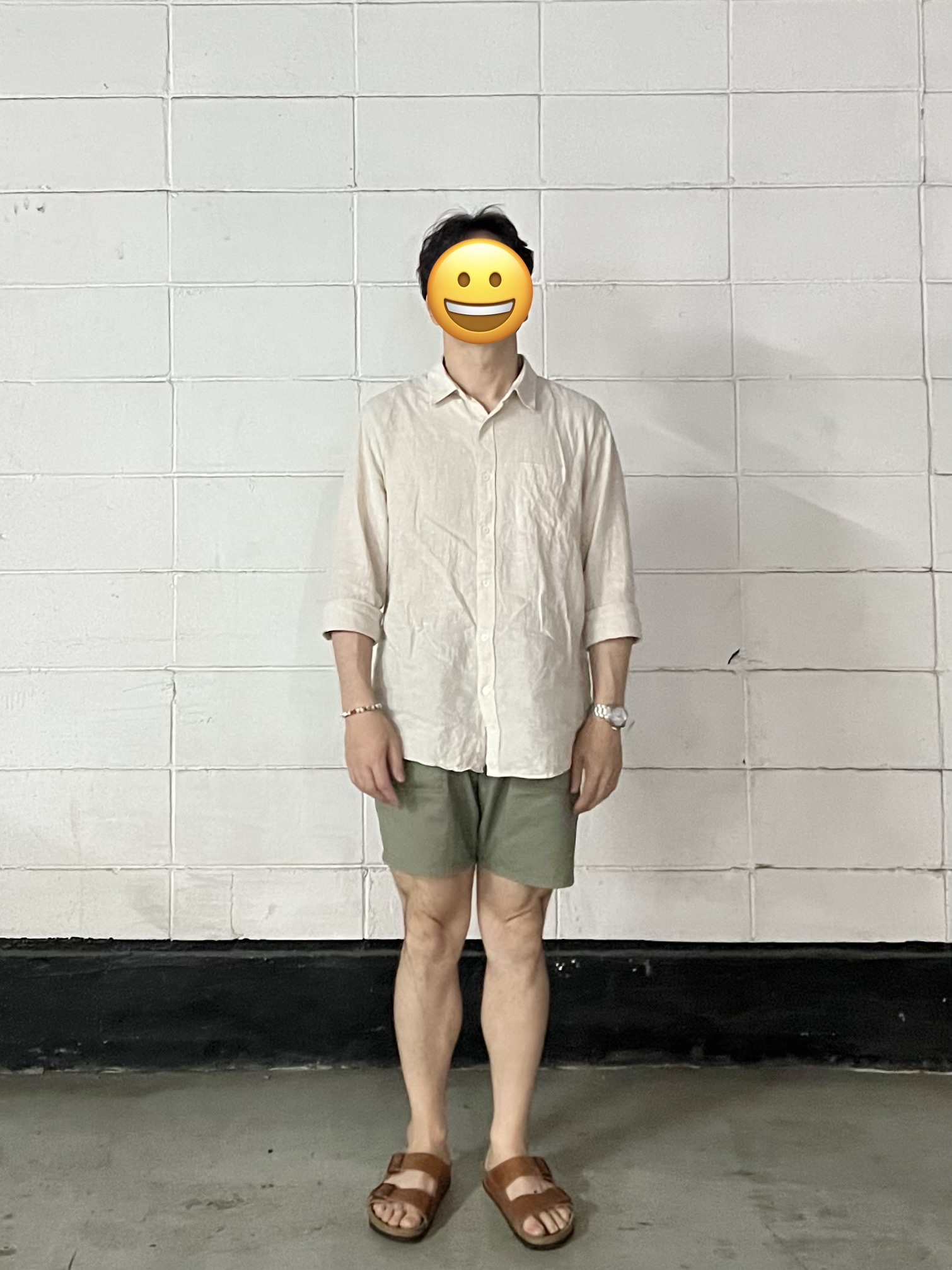 Birkenstock Arizona Dark Brown - Regular, Hamilton Khaki Field Mechanical 38mm Stainless Steel White 착용 스타일 - 1