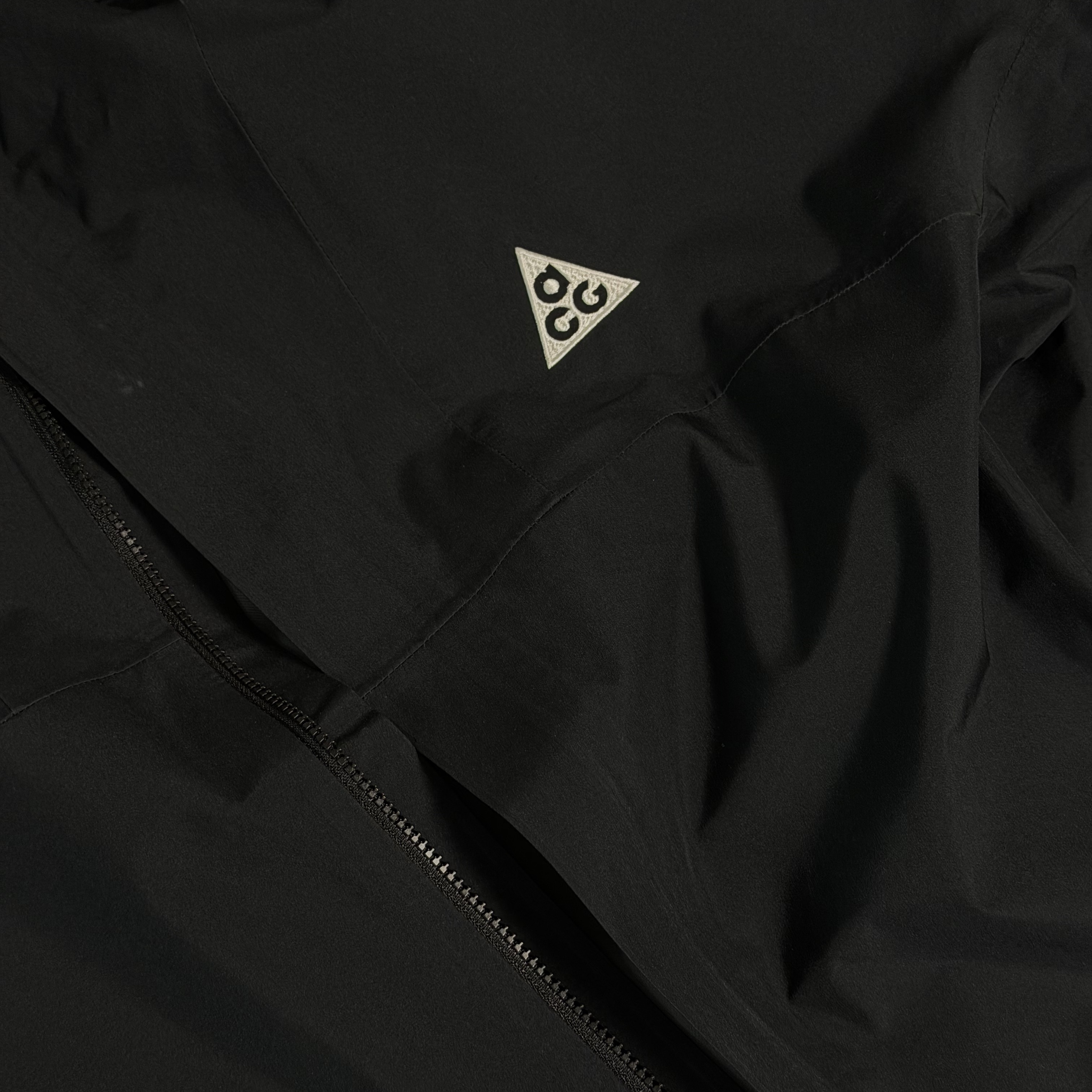 Nike ACG Storm-Fit ADV Cascade Rains Full Zip Jacket Black - Asia 착용 스타일 - 1