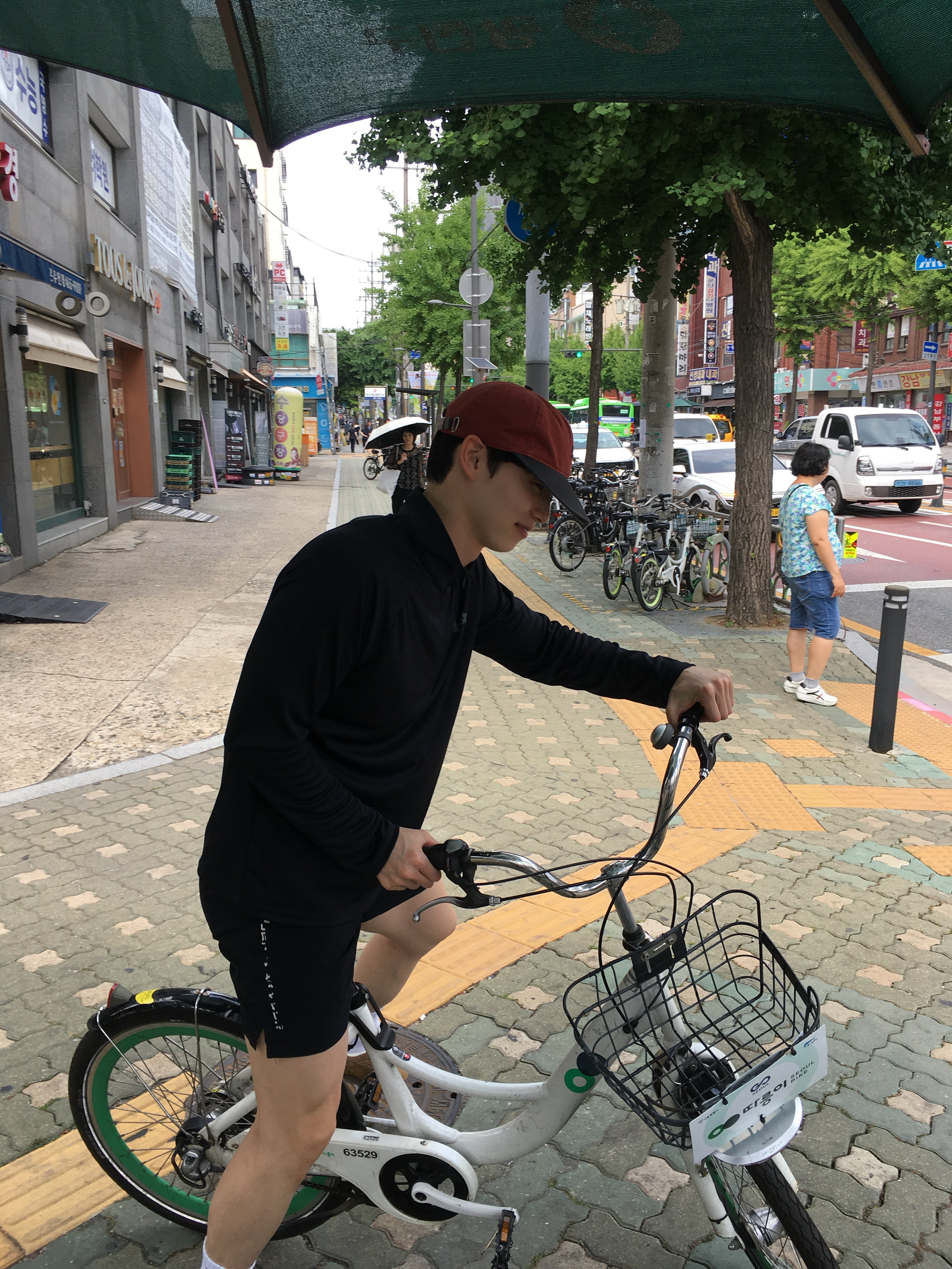 Sunday Ceremony Sy Classic Vintage Logo Cap - Red Black, Sunday Ceremony Sy Logo 5 Panel Cotton Cap - Navy 착용 스타일 - 5