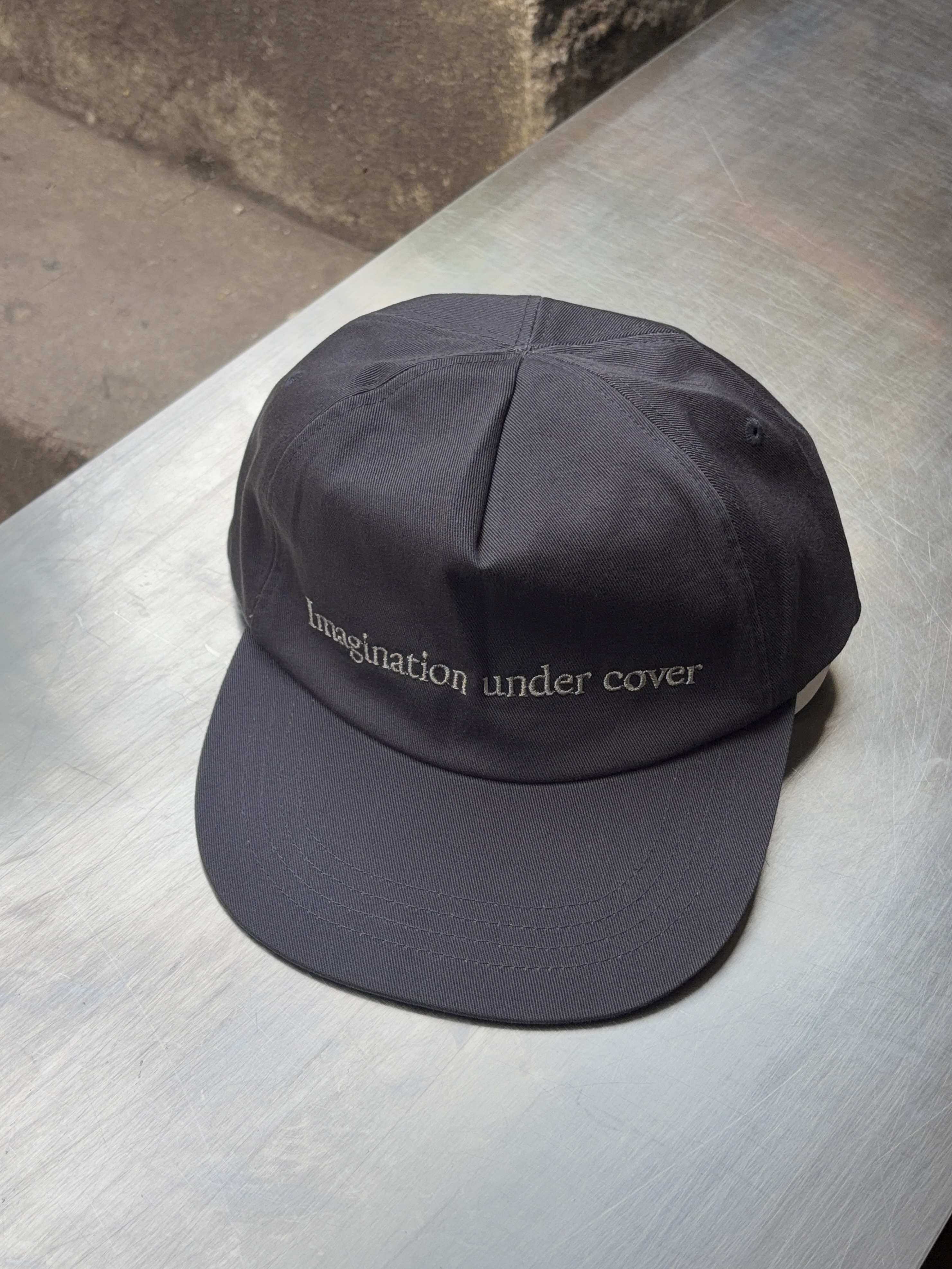 Xlim EP.9 01 Sleeve Charcoal, Xlim EP.9 01 Cap Royal Blue 착용 스타일 - 2