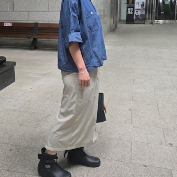 Moonstar x MHL. Rubber Rain Boots Charcoal 착용 스타일