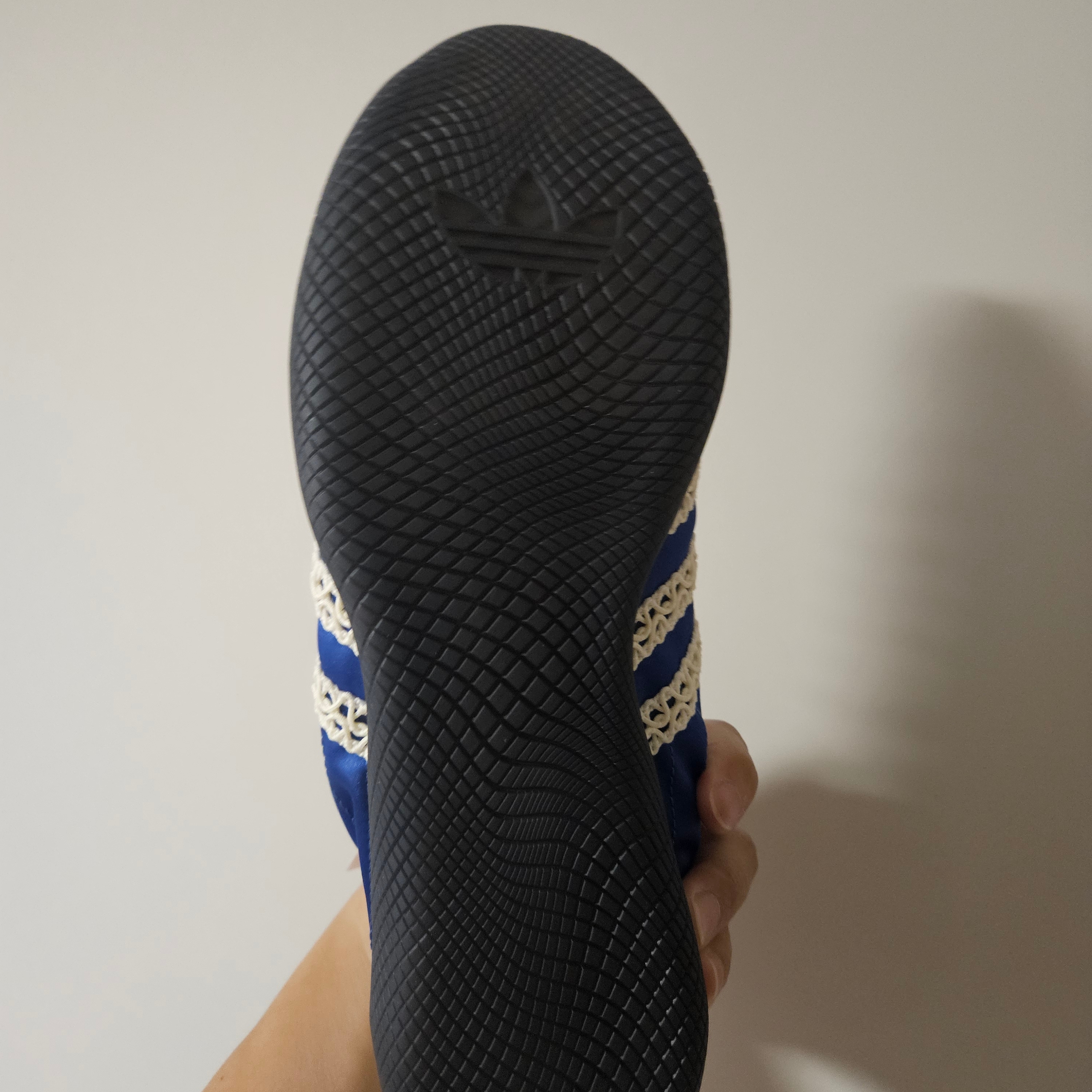Adidas x Wales Bonner Karintha Satin Supplier Color Blue 착용 스타일