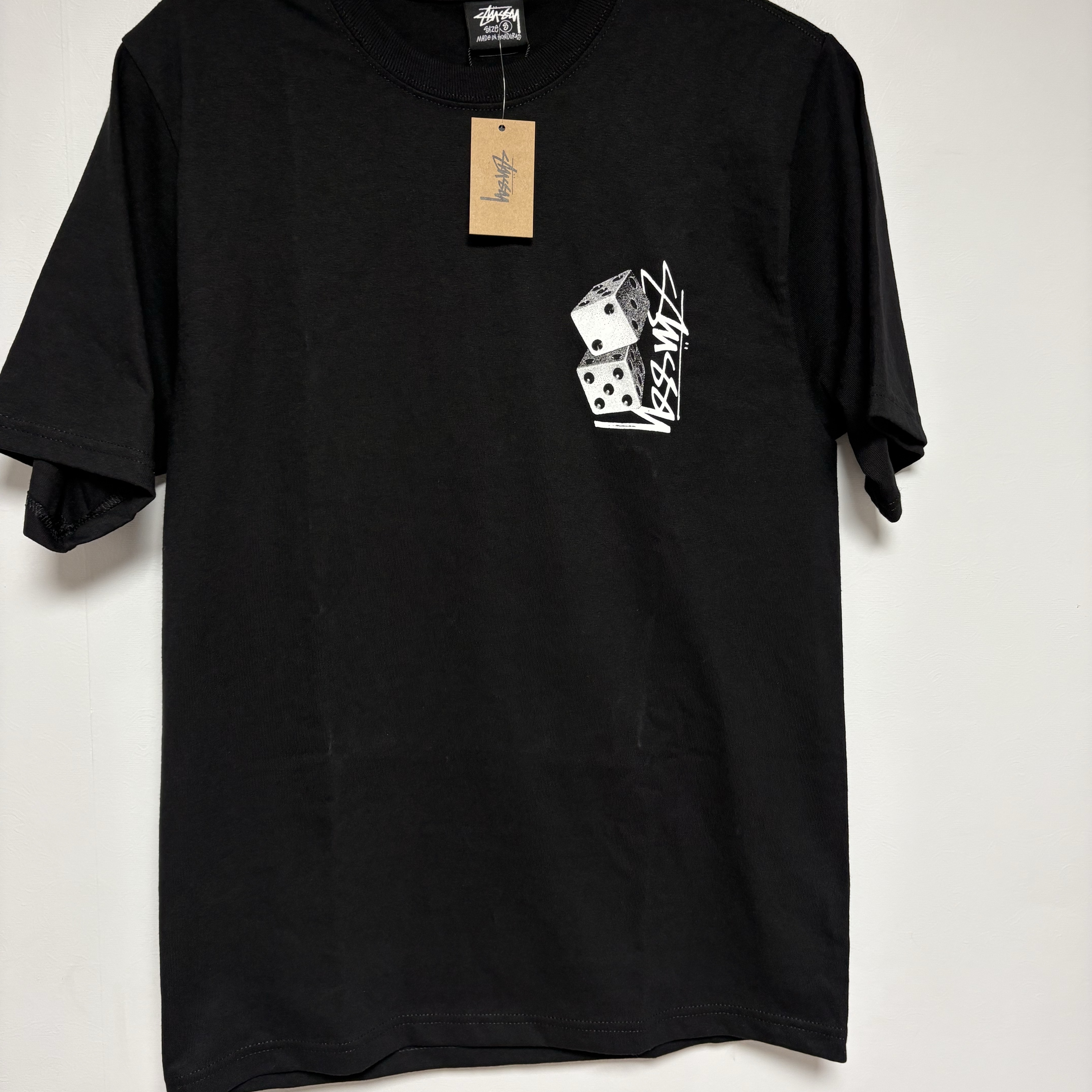 Stussy Tall Dice T-Shirt Black 착용 스타일 - 1