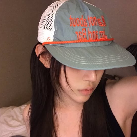 JAZZANDBAR WNJB Trucker Cap Tokay 착용 스타일 - 3