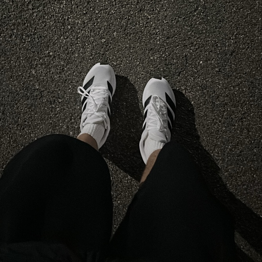 Adidas Duramo RC2 Running Cloud White Core Black 착용 스타일