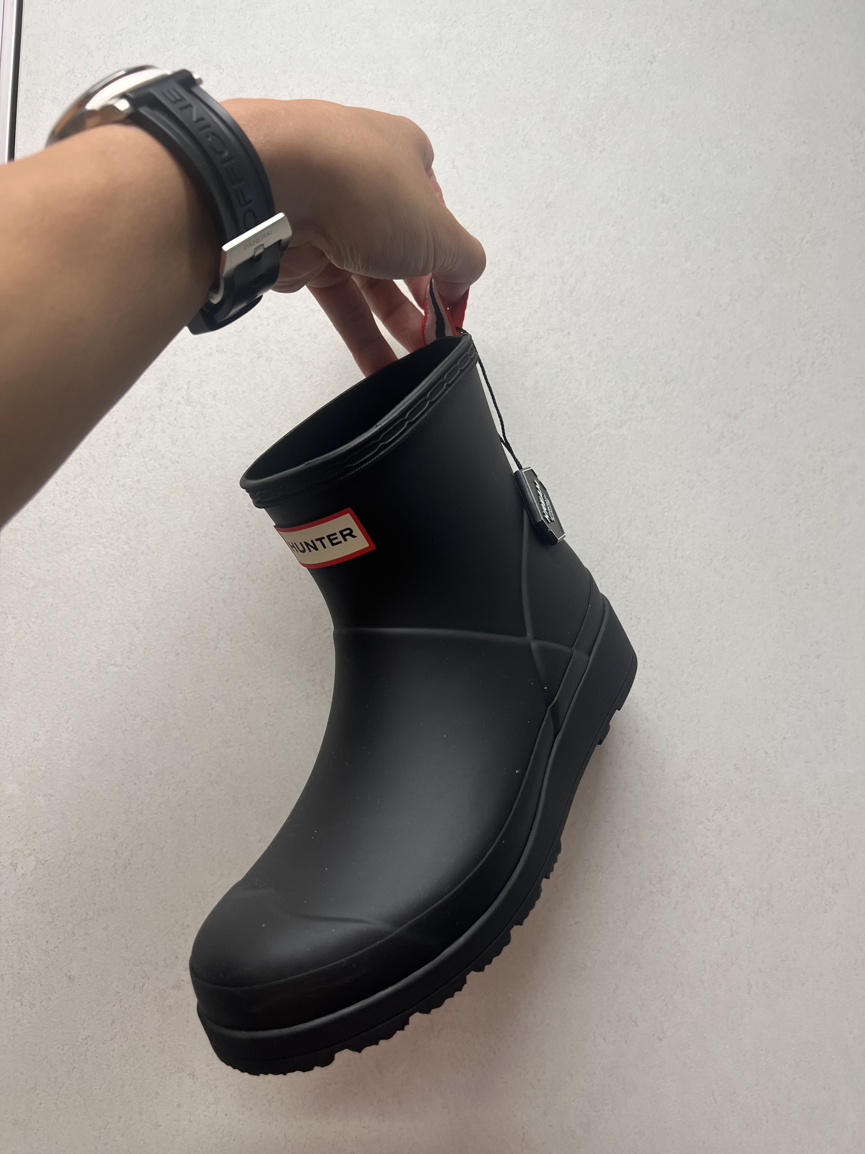 (W) Hunter Play Short Rain Boots Black 착용 스타일