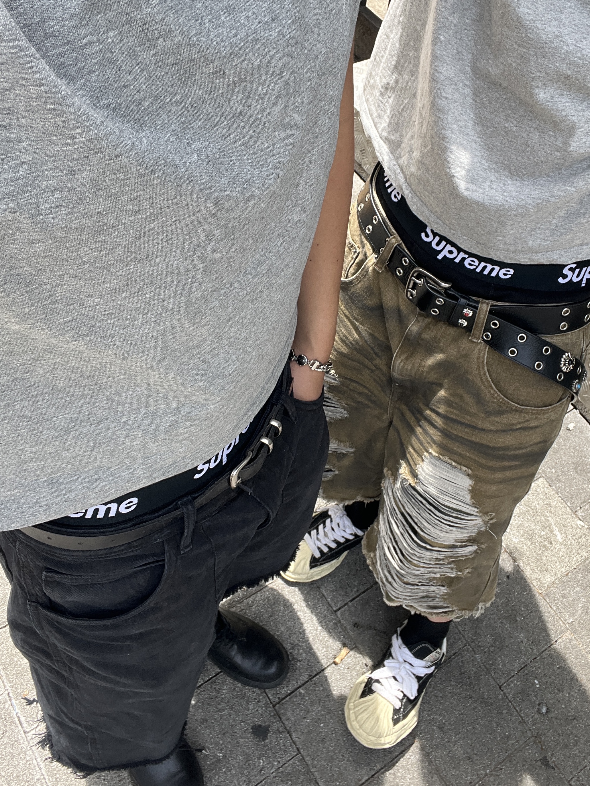 Diesel Dx1351 Stainless Steel Chain Bracelet Silver, Supreme Hanes Boxer Briefs Black (4 Pack) 착용 스타일 - 2