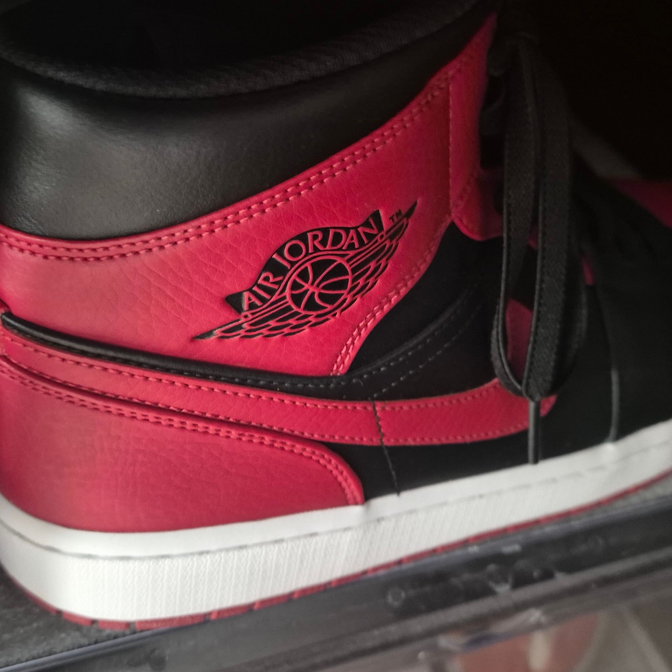 Jordan 1 Mid Bred Banned 2020 착용 스타일