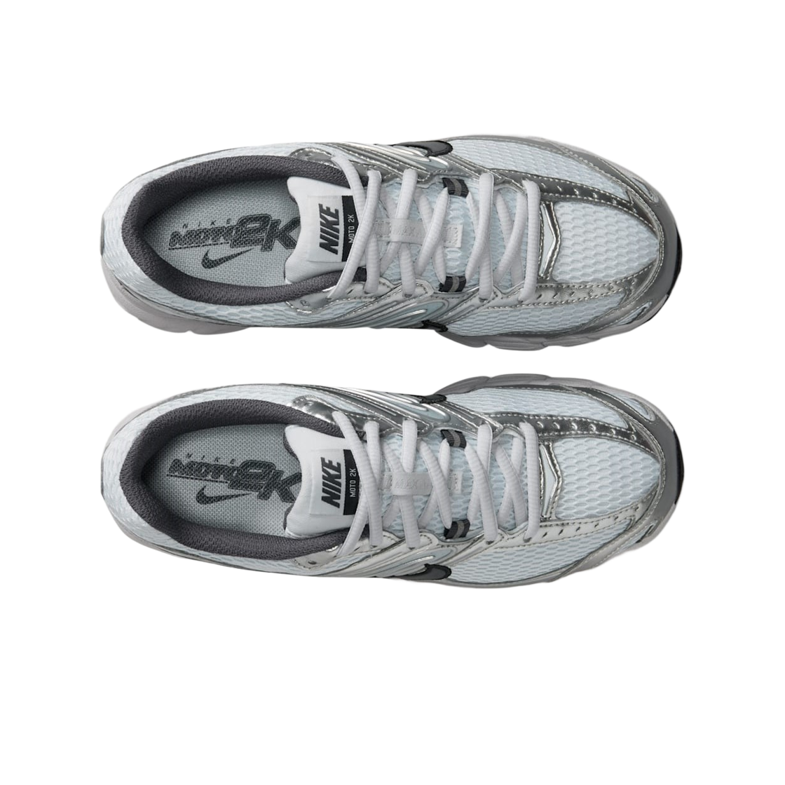 (W) 나이키 에어맥스 모토 2K 퓨어 플래티넘 메탈릭 실버((W) Nike Air Max Moto 2K Pure Platinum Metallic Silver) - 2