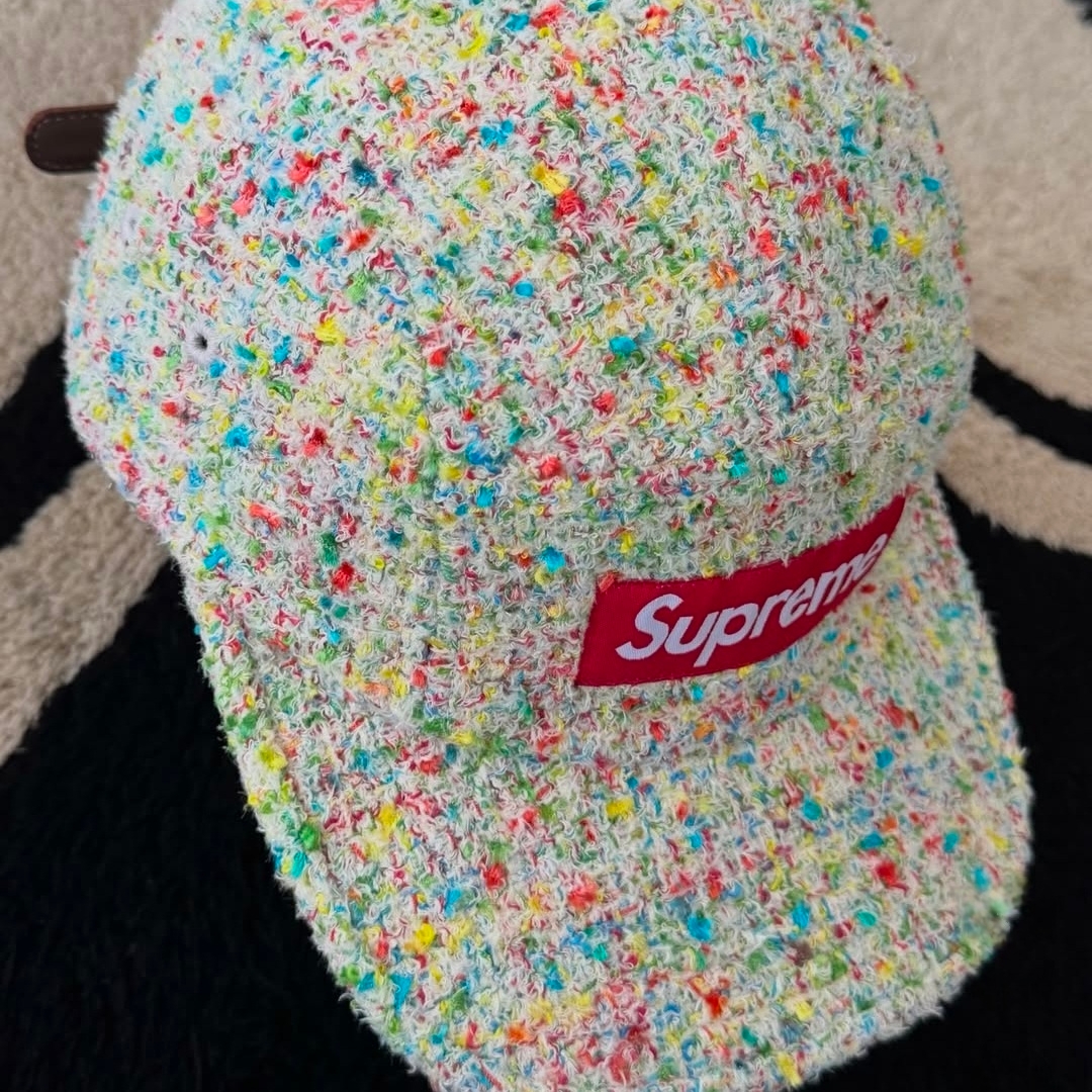 Supreme Boucle Camp Cap Multicolor - 26SS 착용 스타일 - 3