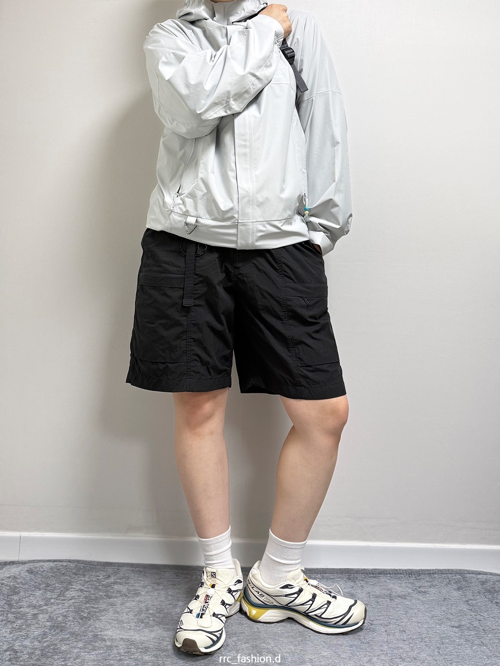 [KREAM 단독] MAZIUNTITLED Roam Pack Dusty Blue, Nike ACG Storm-Fit ADV Cascade Rains Full Zip Jacket Photon Dust - Asia 착용 스타일 - 2