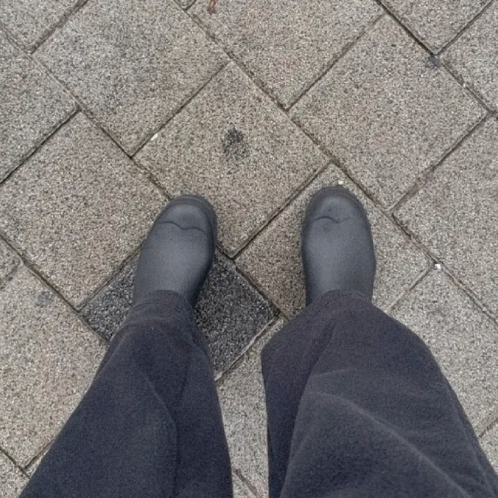 (W) Hunter Play Short Rain Boots Black 착용 스타일