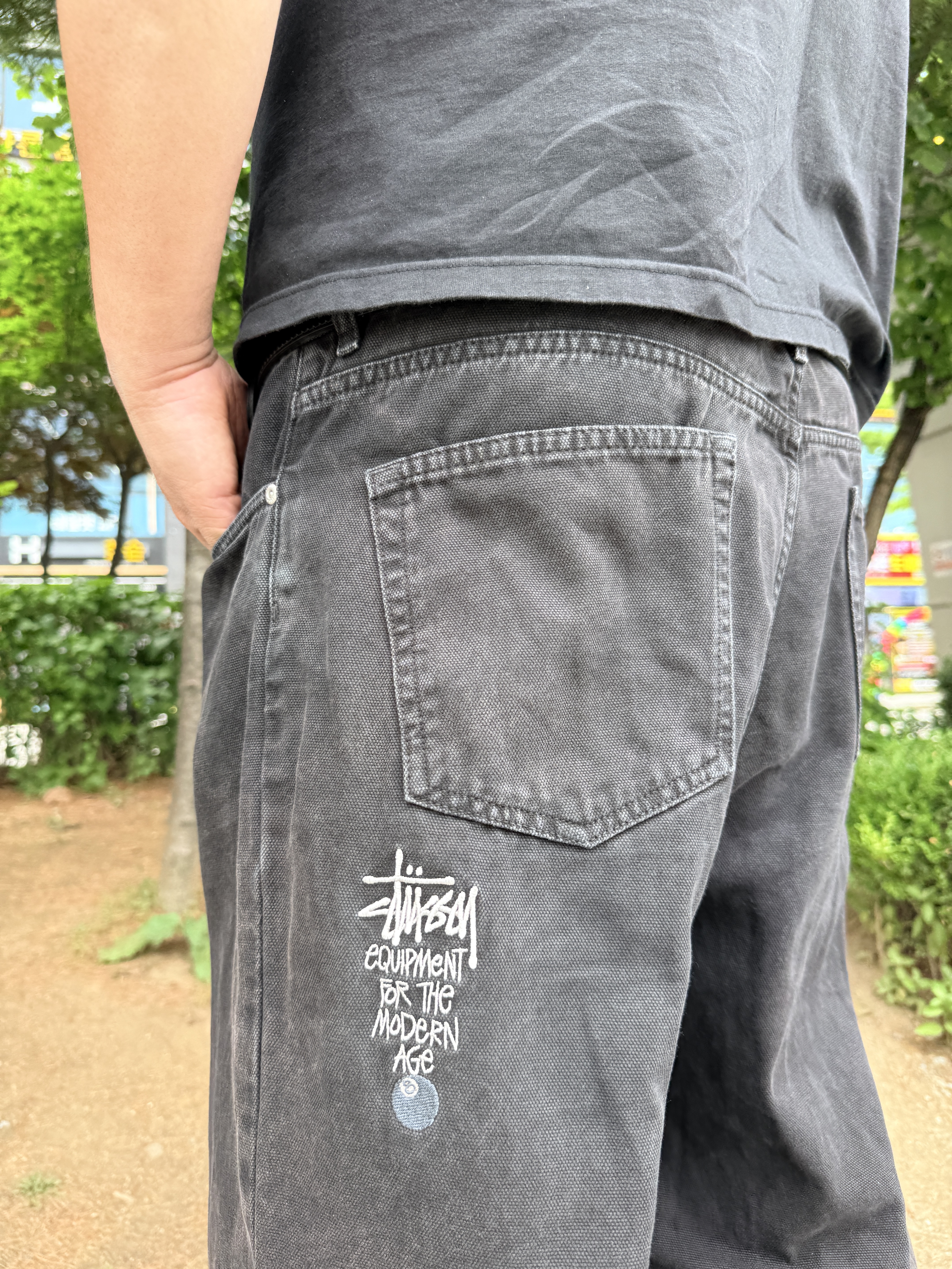 Undermycar MU.128 Original Logo Essential Leather Belt Silver / Black, BAPE Ape Head Key Case Brown 착용 스타일 - 4