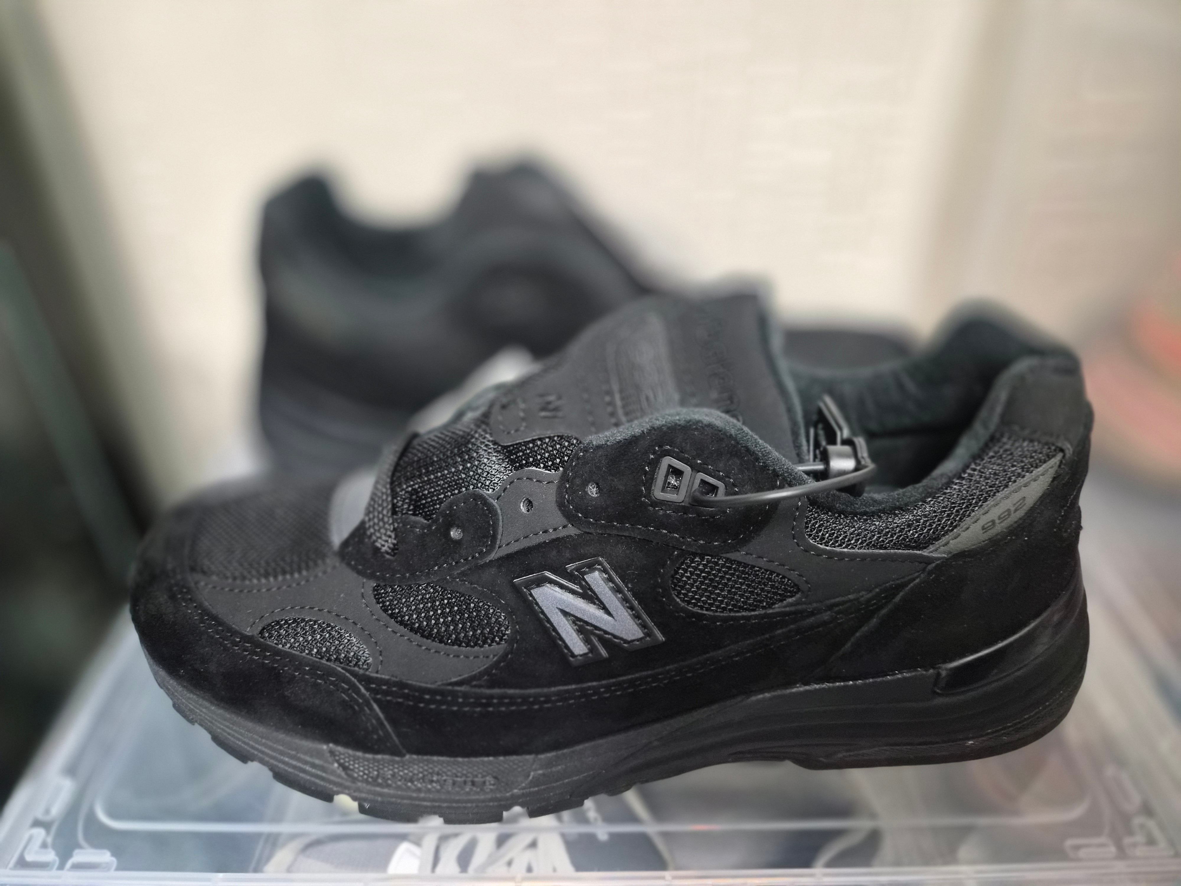 New Balance 992 Made in USA Core Black 착용 스타일