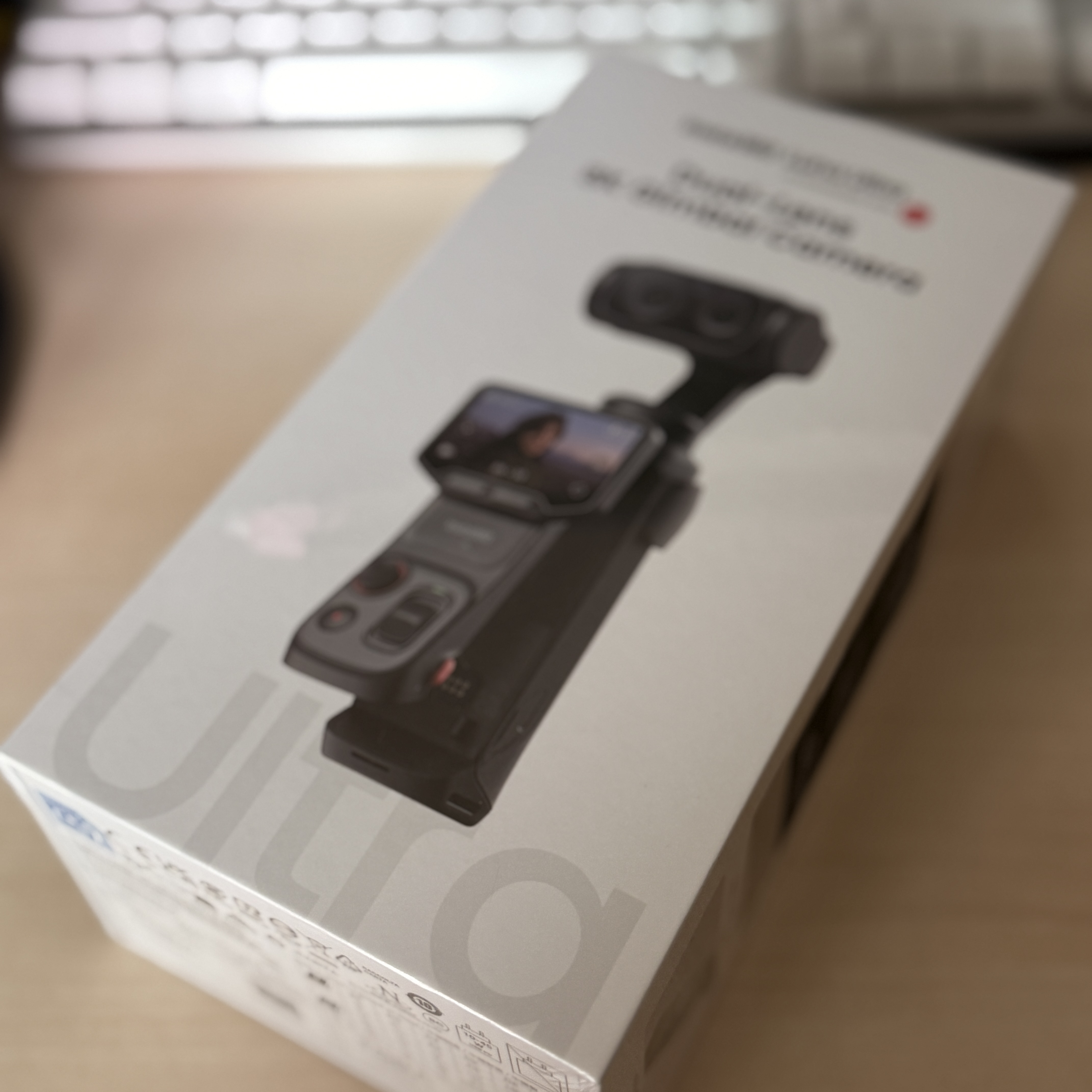 [6%적립][360/PRD] Insta360 Luna Ultra Standard Bundle Cosmic Black 착용 스타일