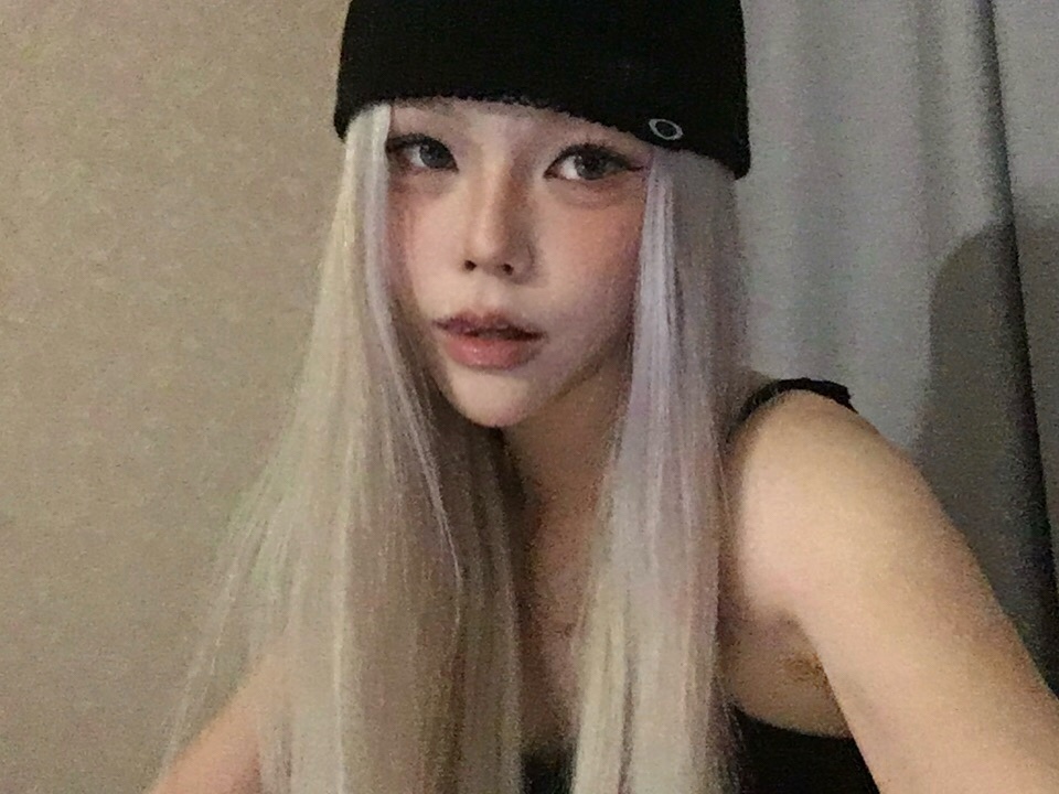 Oakley Session Beanie Blackout, New Era MLB New York Yankees Basic Fitted Cap New Olive 착용 스타일 - 2