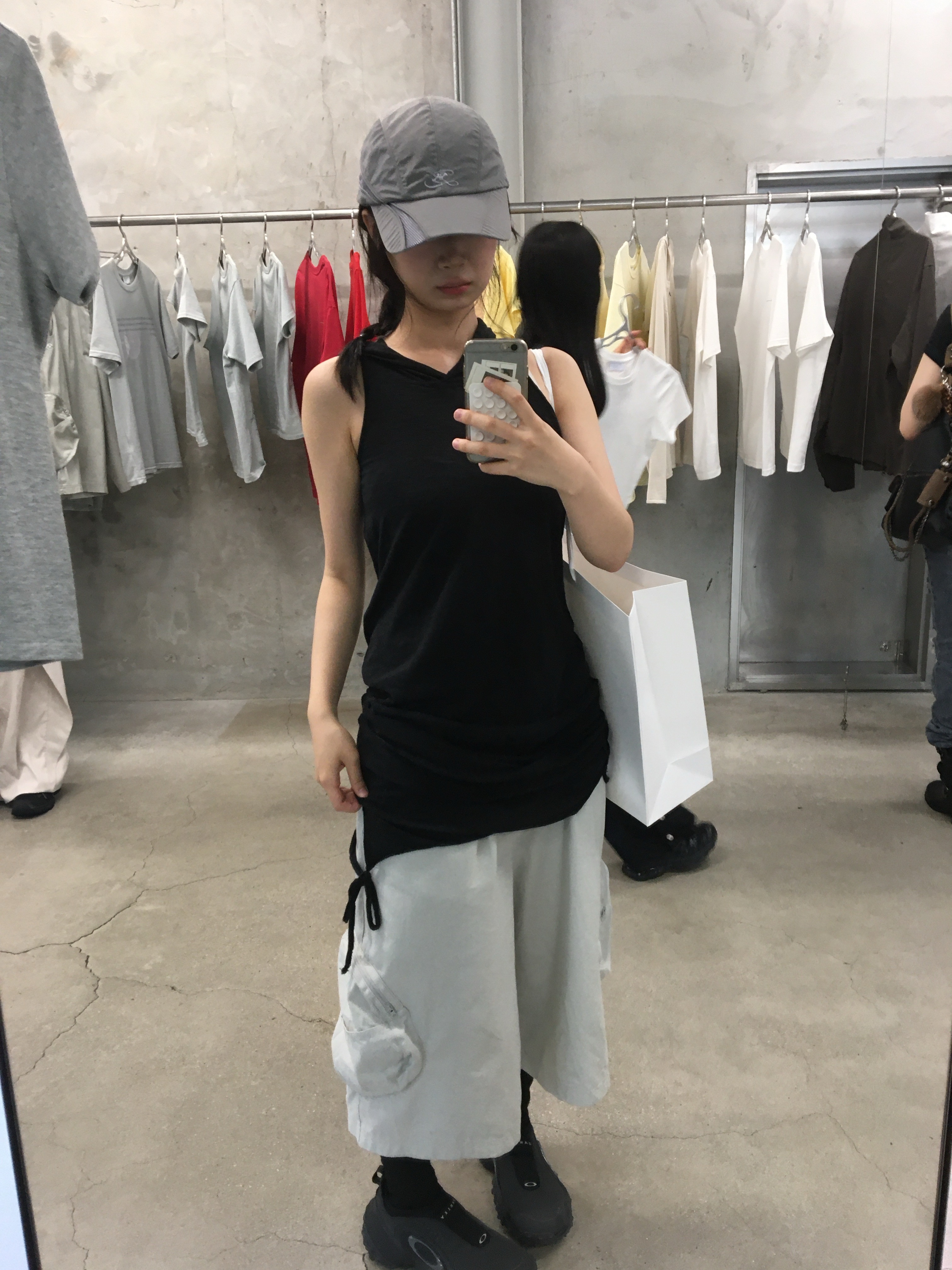 Sansan Gear x YUMINHA Nylon Cap Grey, Sansan Gear x YUMINHA Nylon Cap Charcoal 착용 스타일 - 1