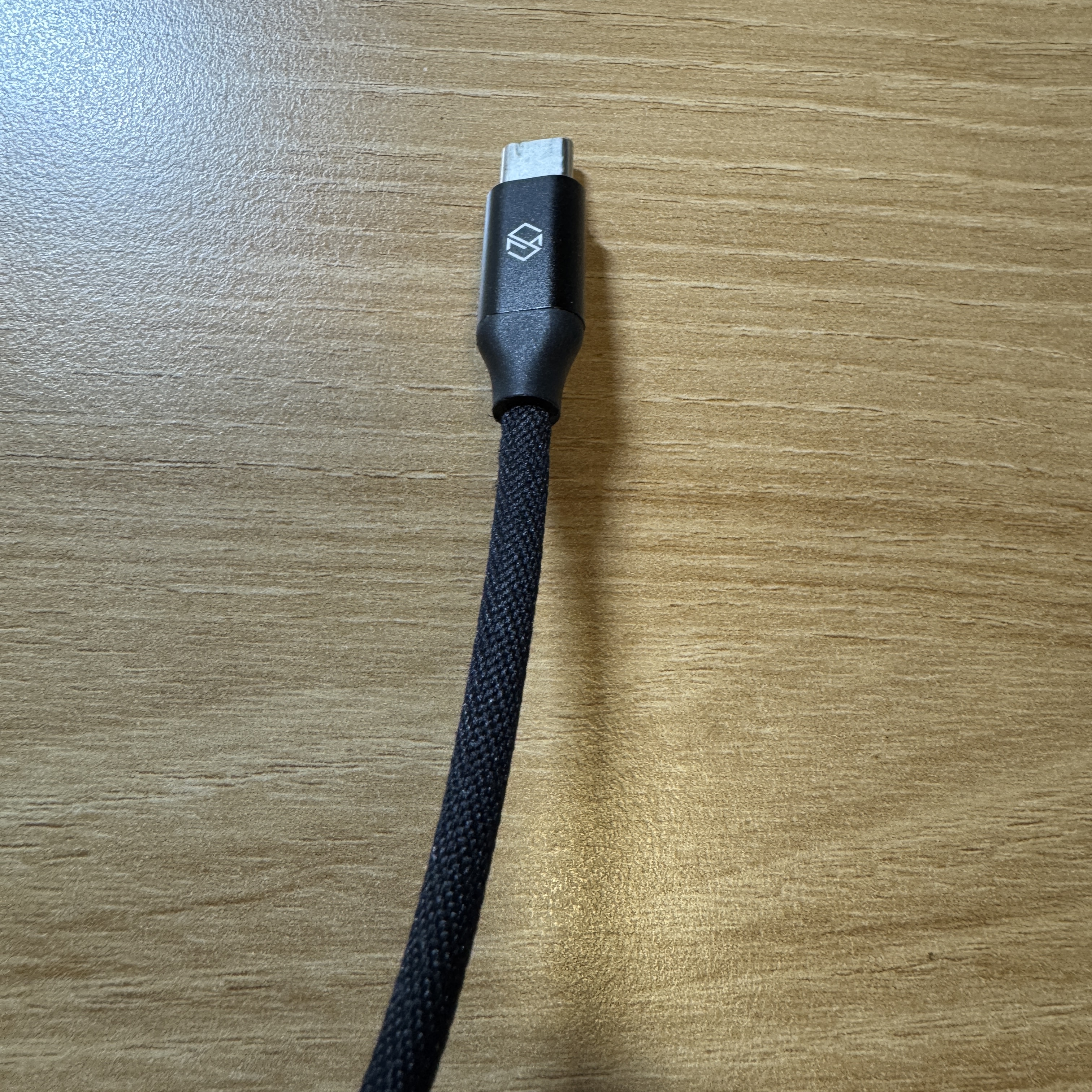SINJIMORU Dutch Fabric Quick USB-A to C Type Charging Cable 1M 착용 스타일