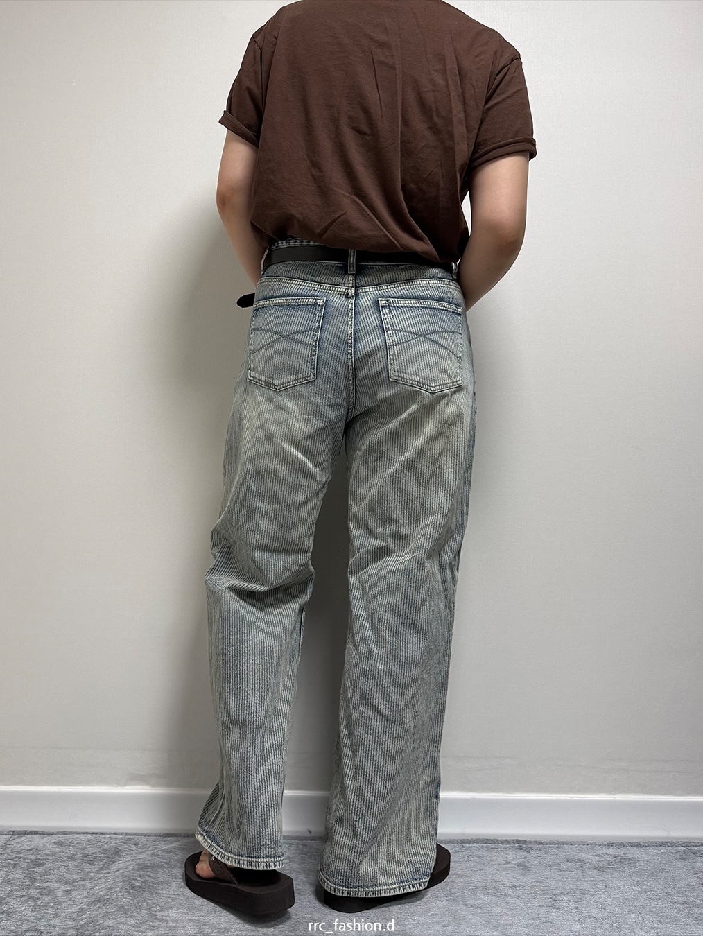 SUBCATEGORY SUB_F831 Brown 착용 스타일 - 2