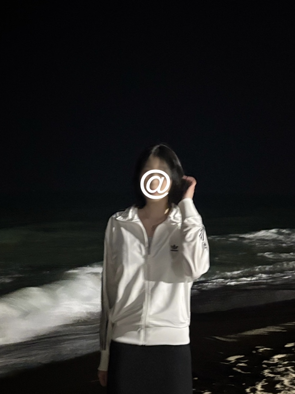 (W) Adidas Originals Woven Track Top White - KR Sizing 착용 스타일