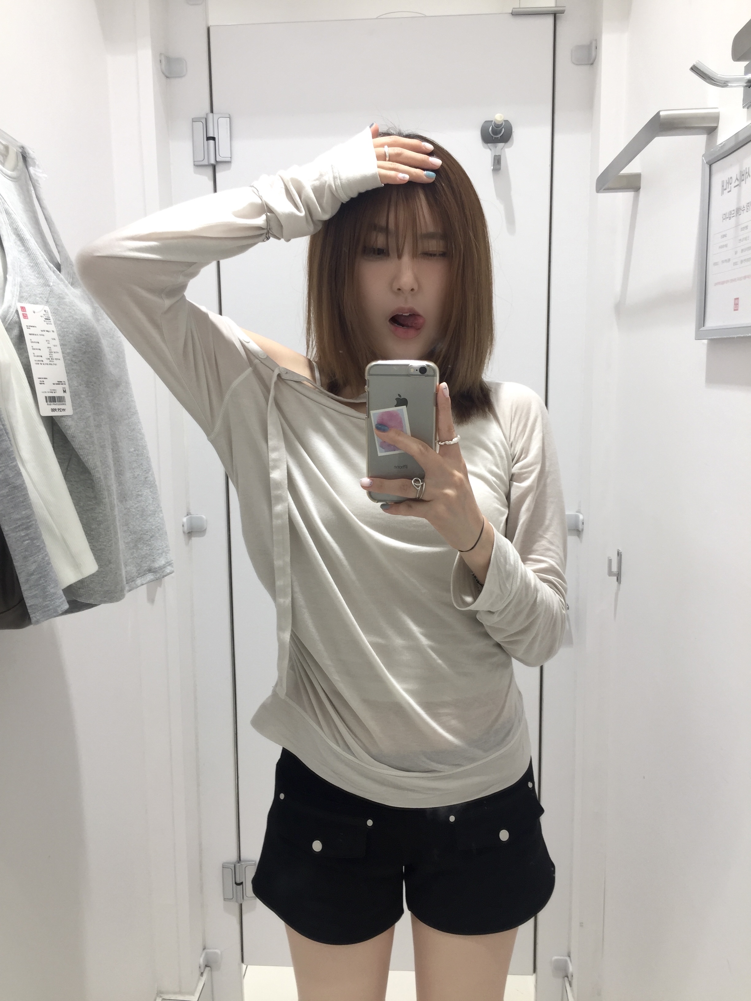 Roughneck Flap Pocket Short Pants Black, OJOS Asym Shoulder Scarf Long Sleeve / Oatmeal 착용 스타일 - 3