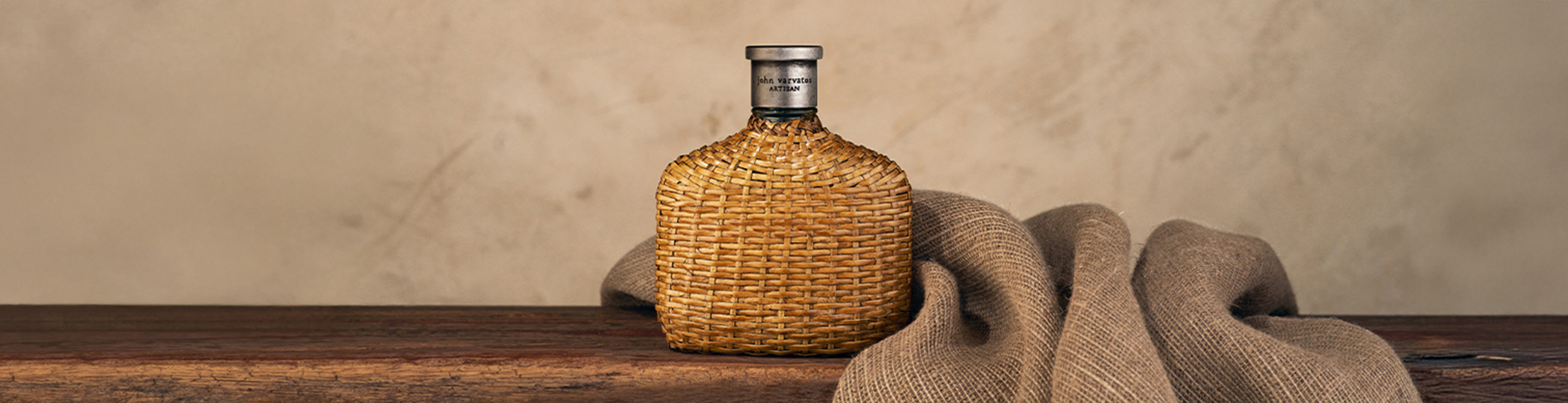 존바바토스(JOHN VARVATOS)