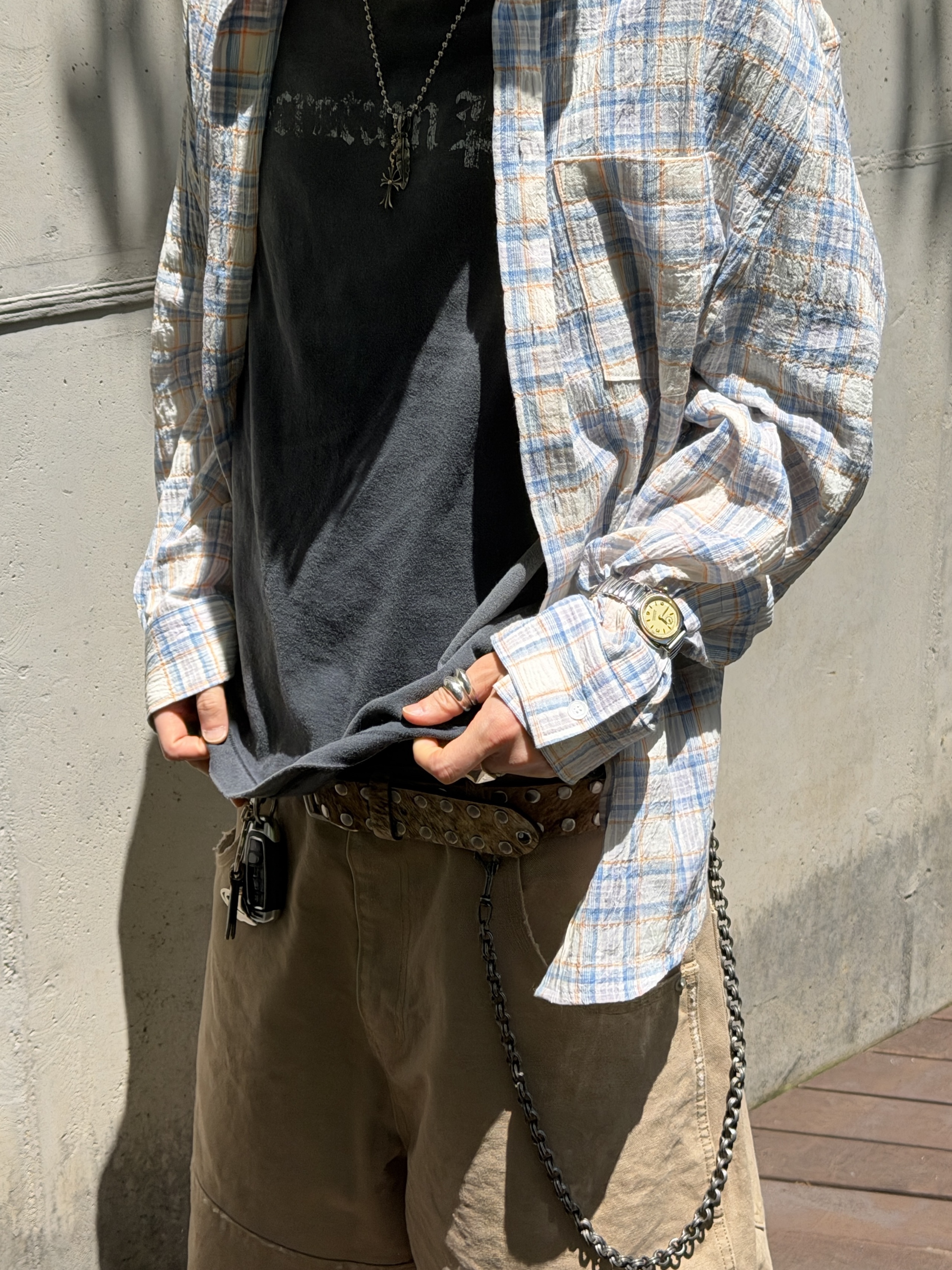 MJD Canvas 3D Knee Shorts Beige, MJD Oversized Drippy Shirt Blue 착용 스타일 - 2