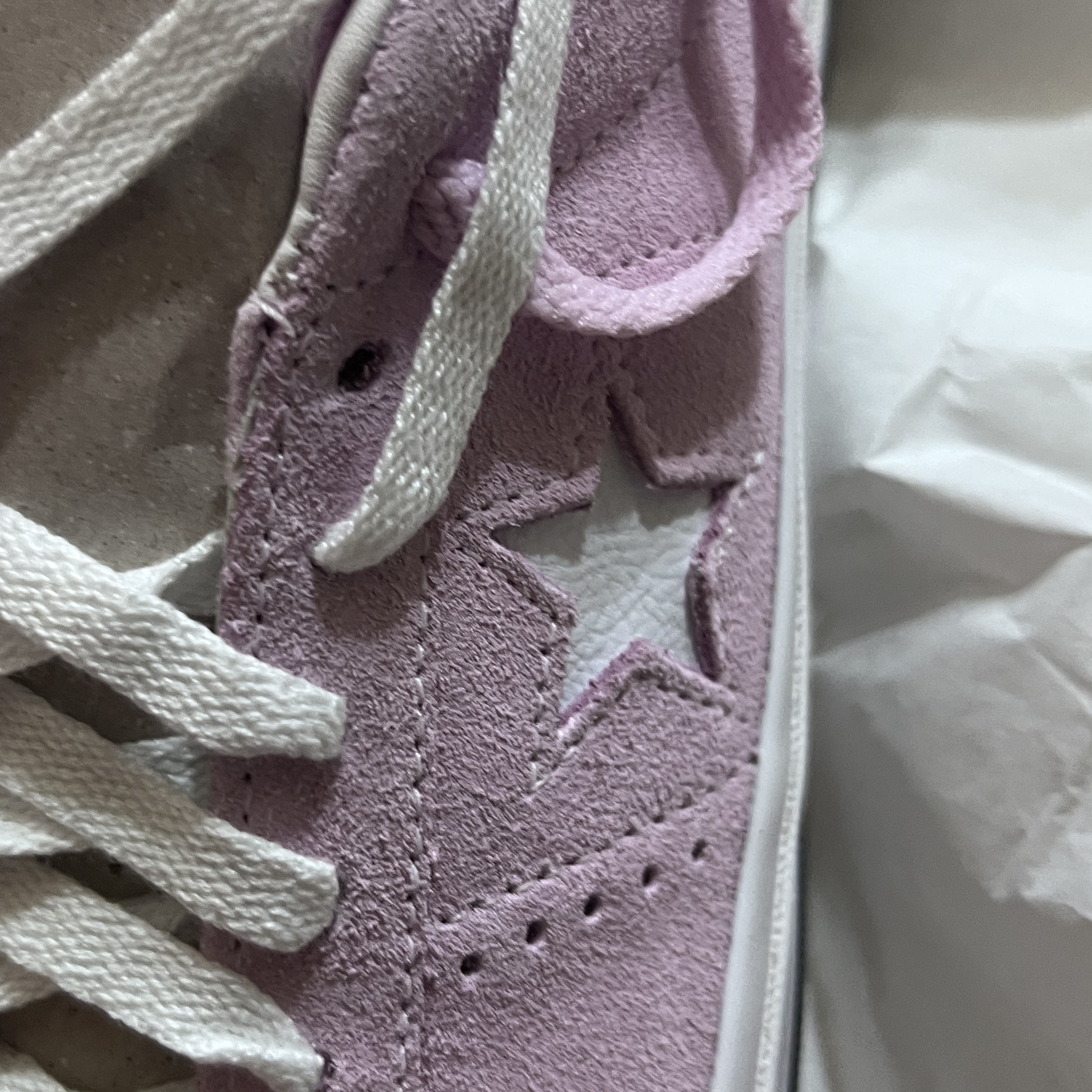 Converse Cons One Star Pro Stardust Lilac 착용 스타일
