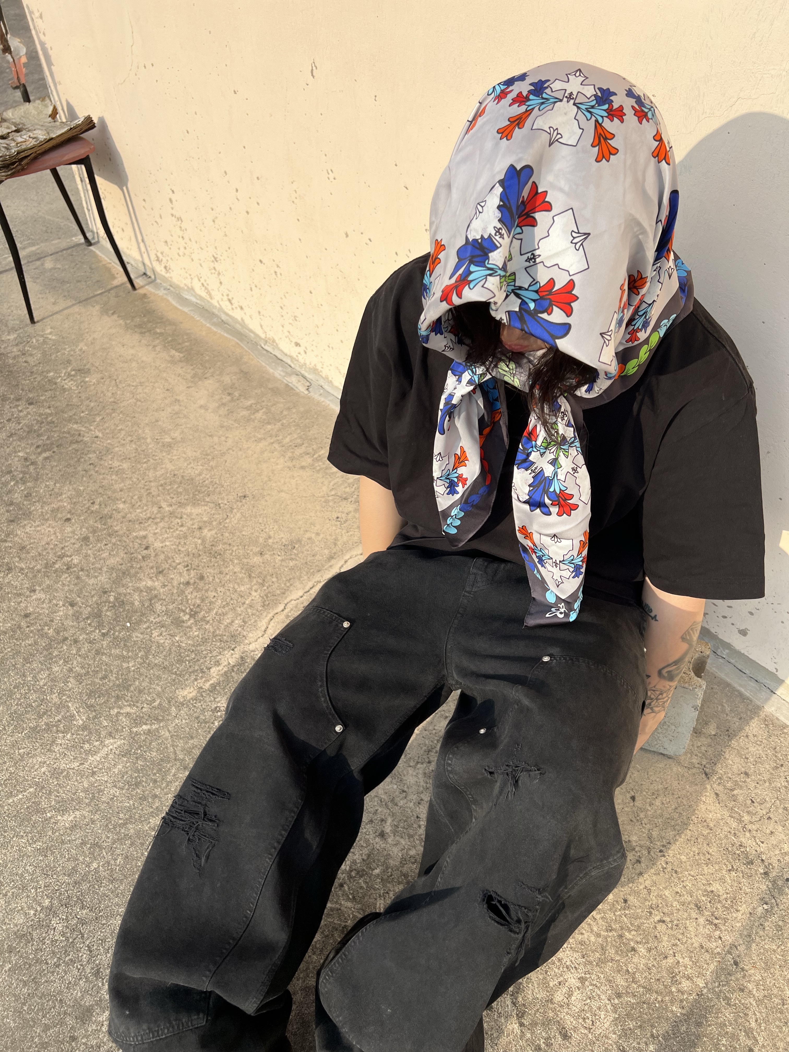 Awende Requiem Silk Scarf Multi, Nike x Sacai Magmascape SP Pecan 착용 스타일 - 6