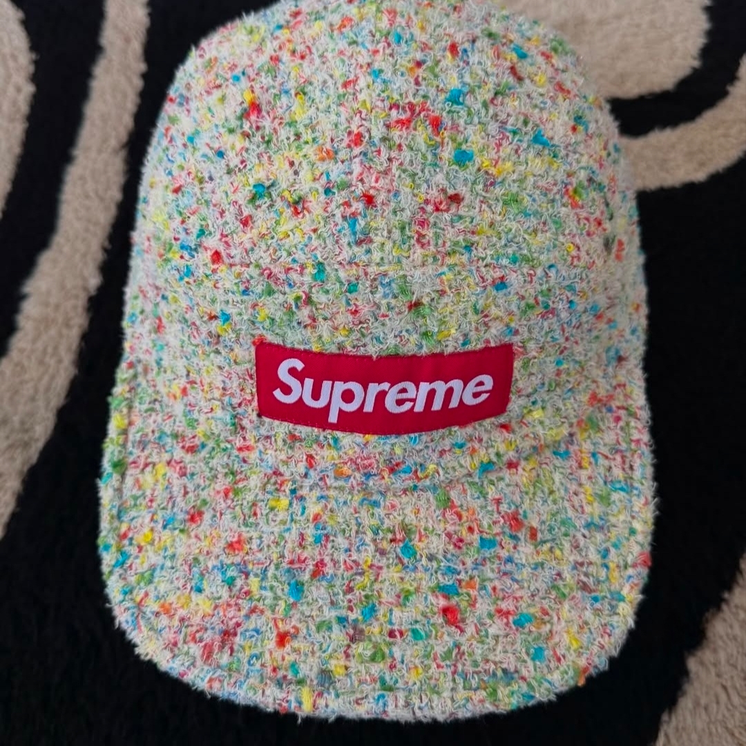Supreme Boucle Camp Cap Multicolor - 26SS 착용 스타일 - 1