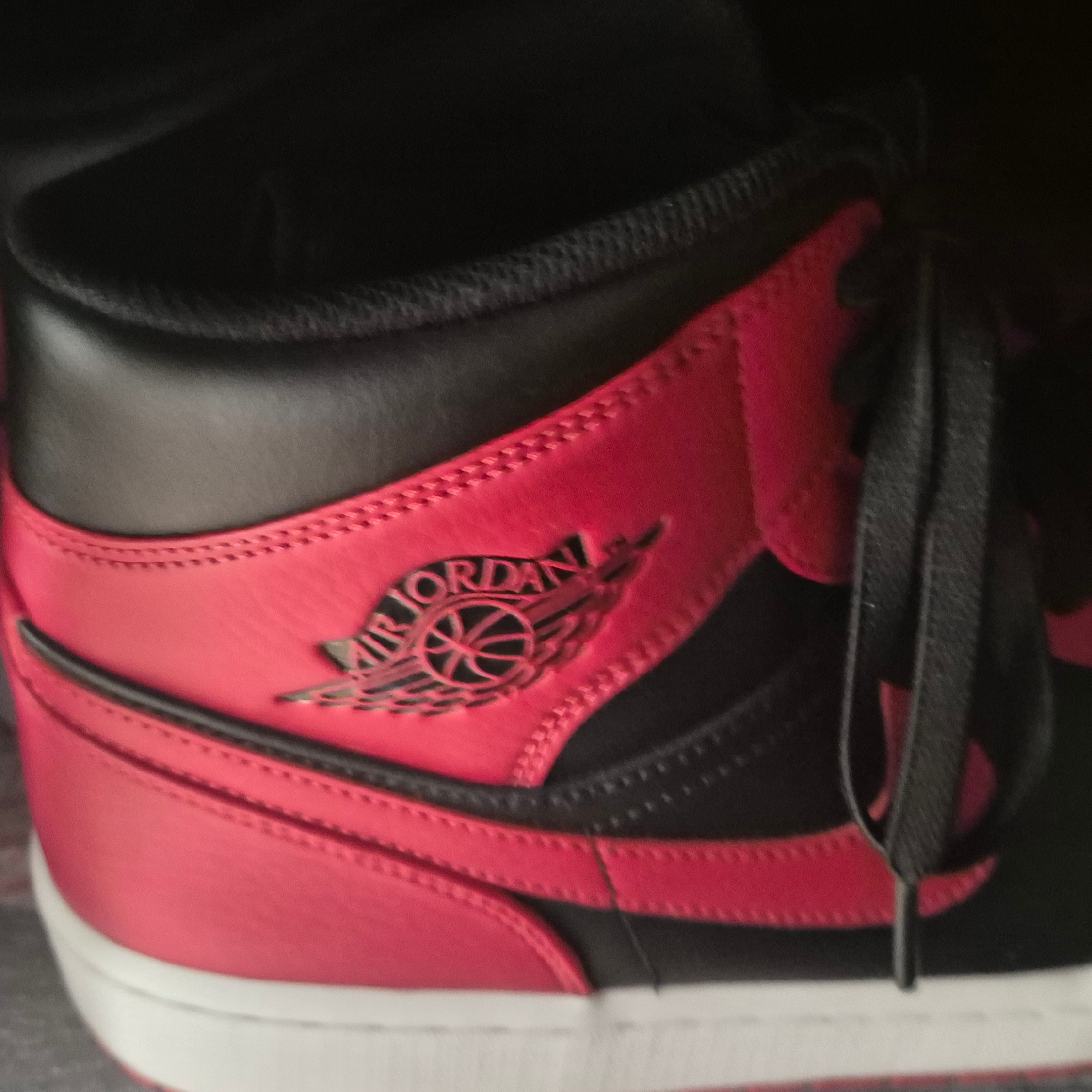 Jordan 1 Mid Bred Banned 2020 착용 스타일