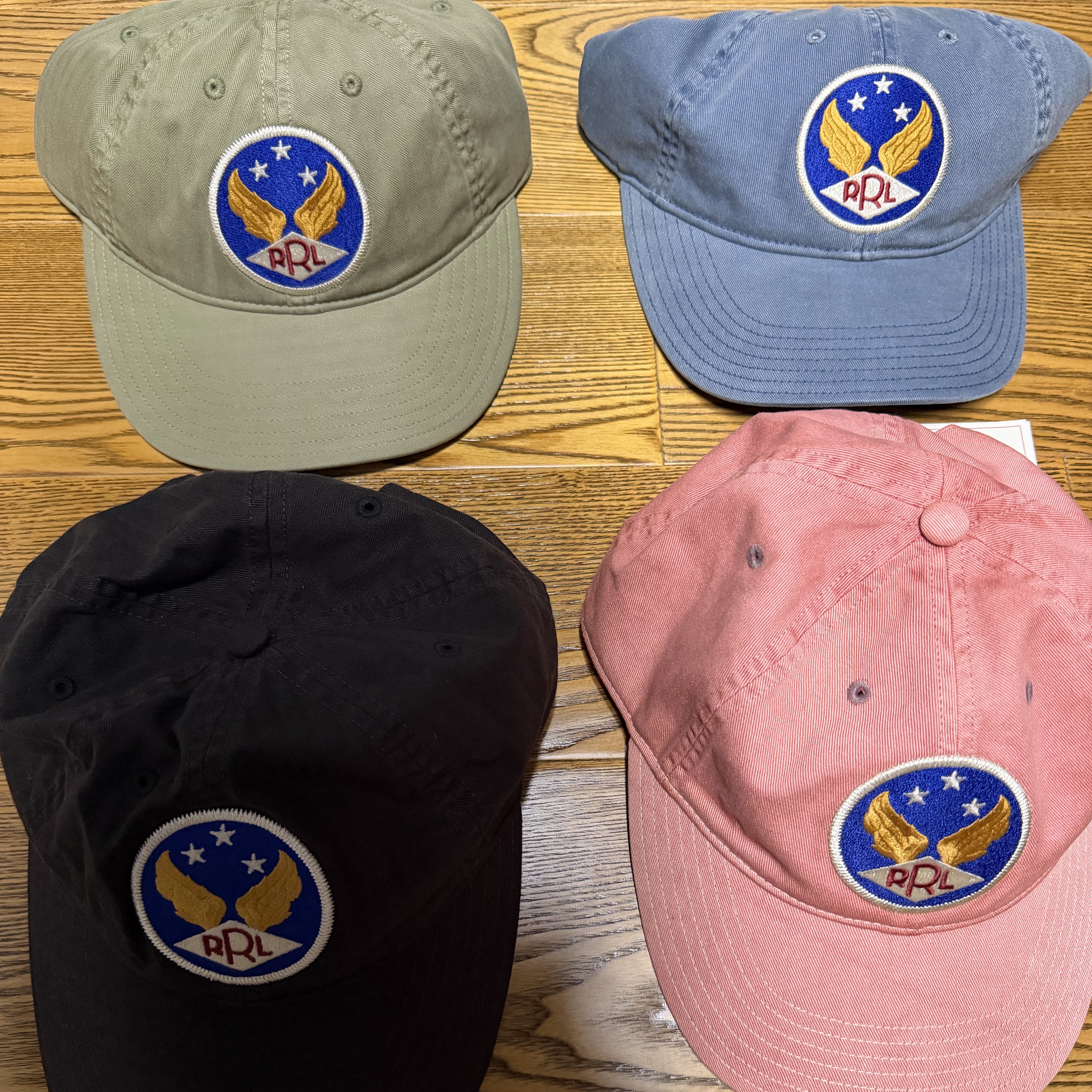 Double RL Garment Dyeing Twill Ball Cap Red, Double RL Garment Dyeing Twill Ball Cap Black 착용 스타일