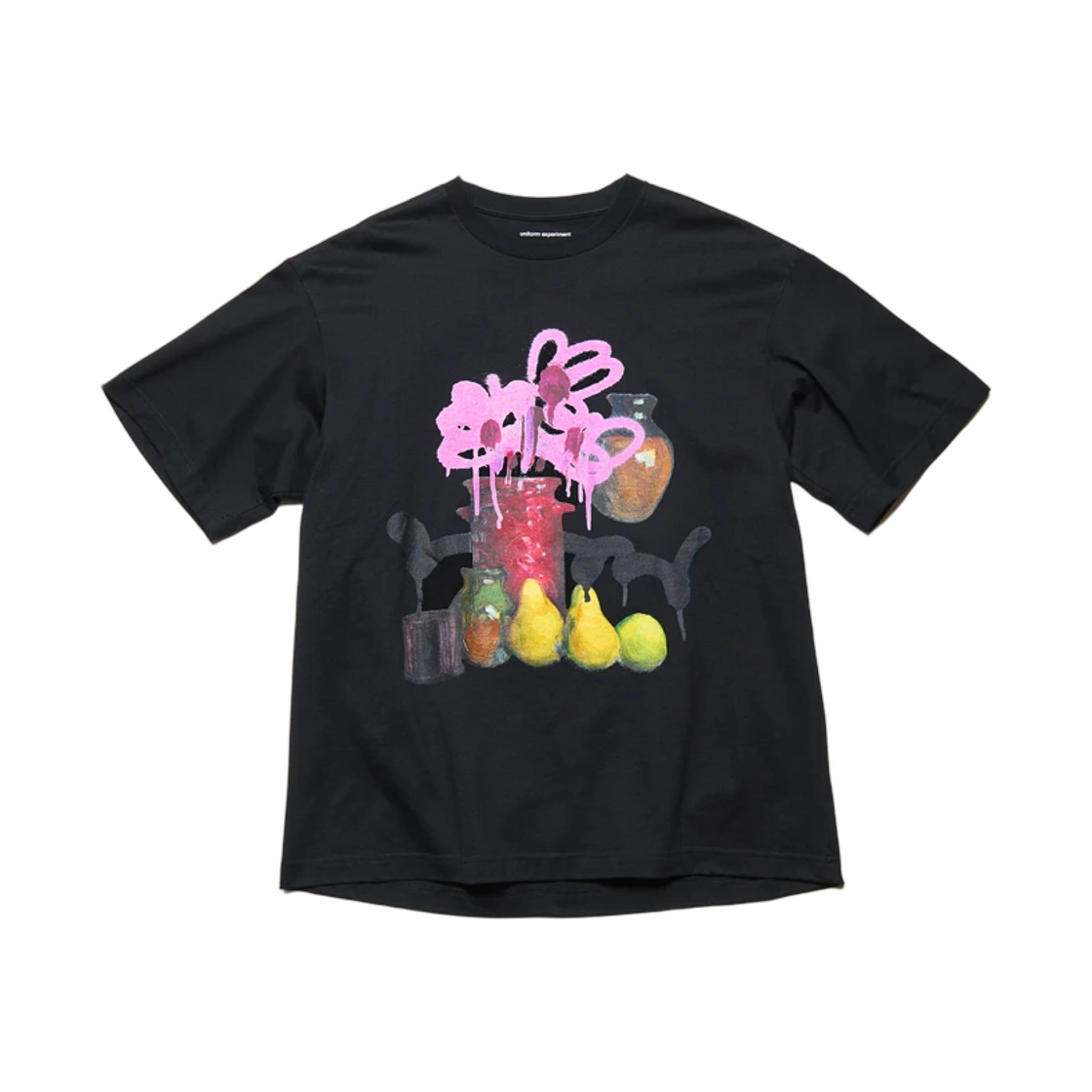 - Uniform Experiment Michael Cherno Red Vase Tee Black