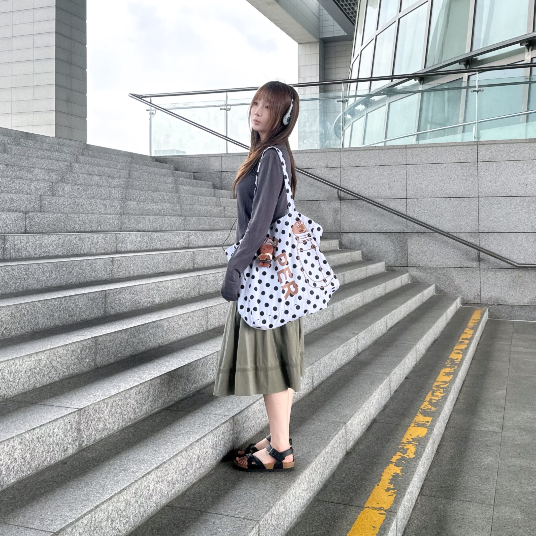 Birkenstock Arizona Black - Regular 착용 스타일 - 4