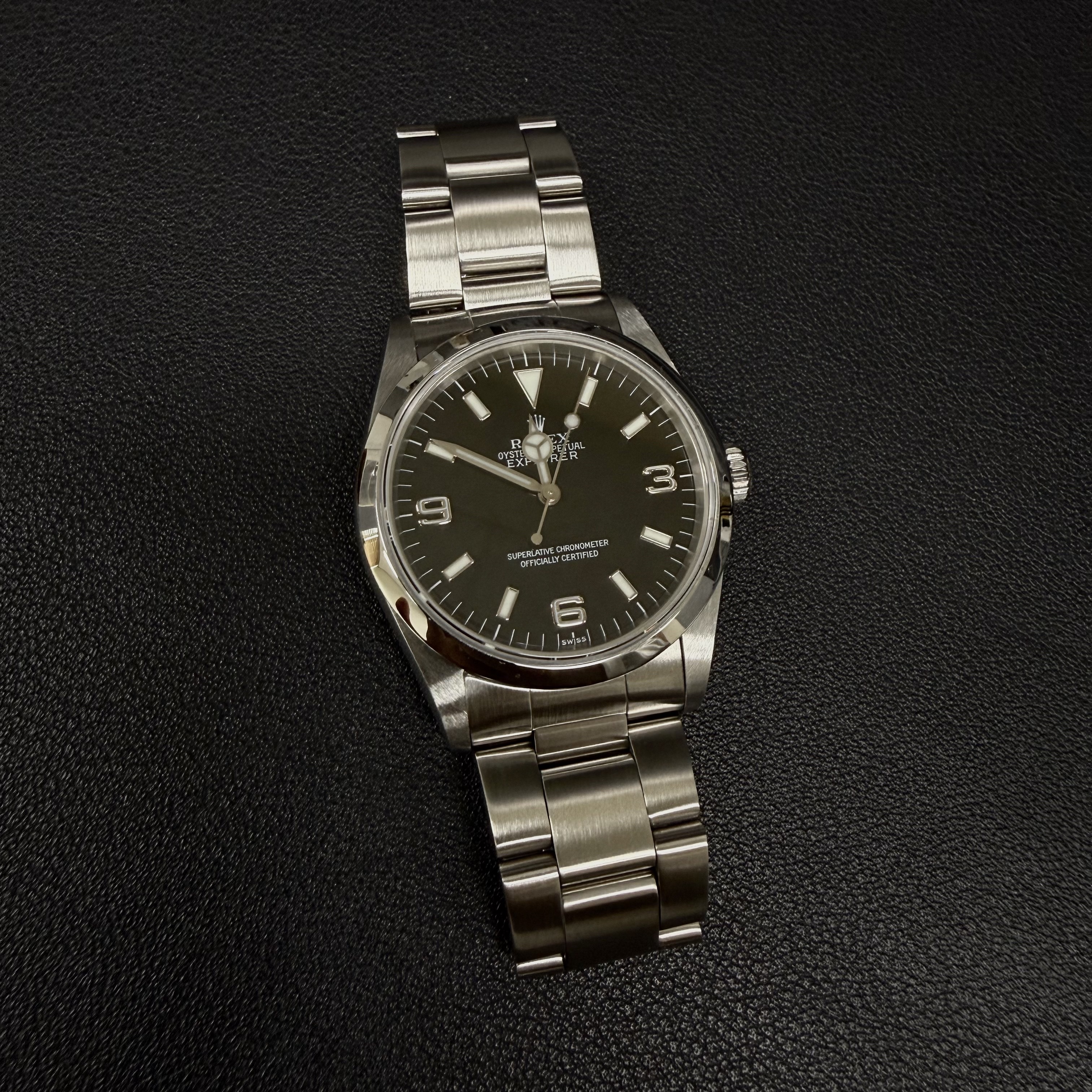 Rolex Explorer 36mm 124270 Black Oyster 착용 스타일 - 1