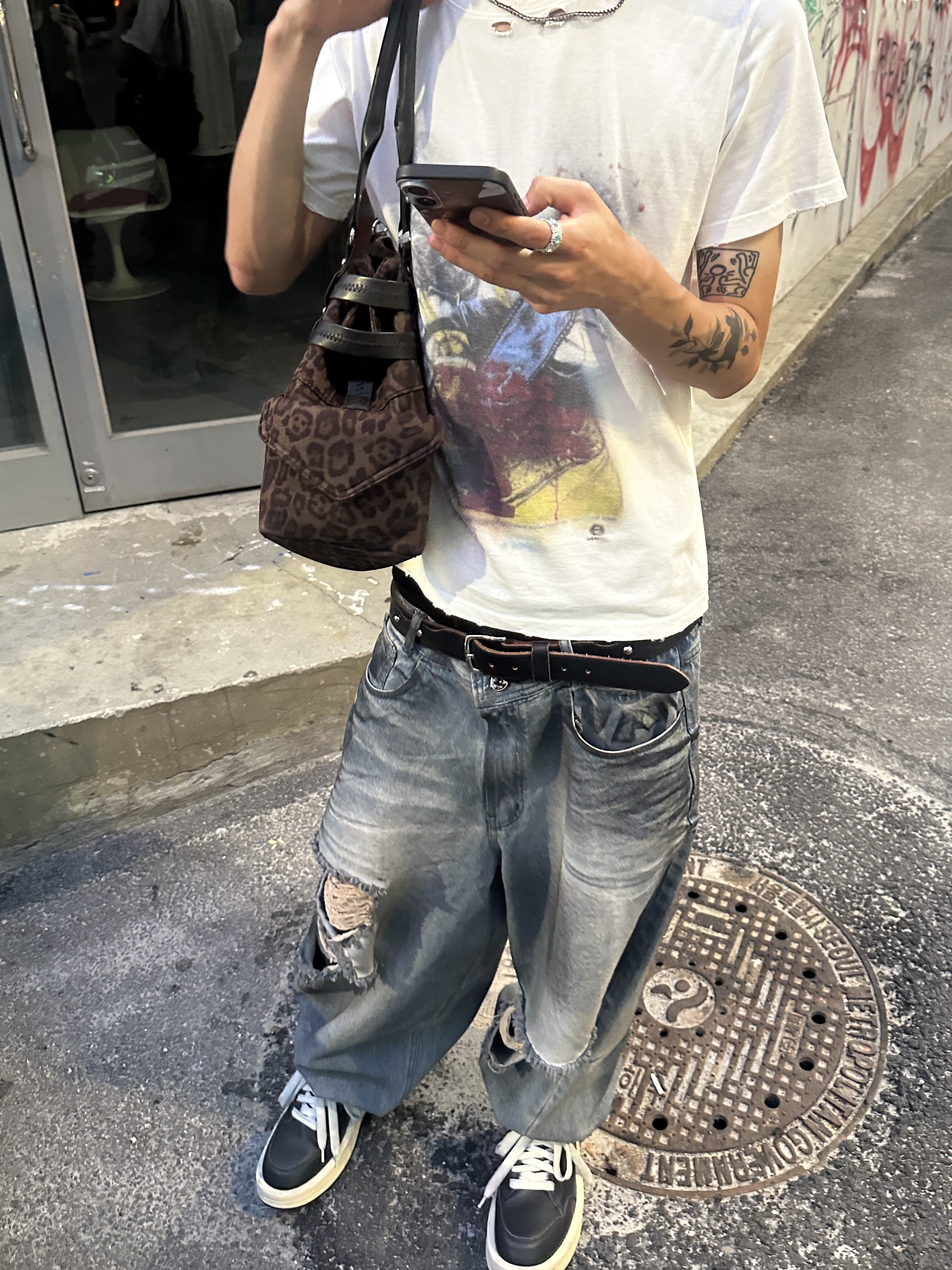 Stussy Rodeo Belt Black, Converse x Drkshdw Turbowpn Black Cream 착용 스타일 - 2