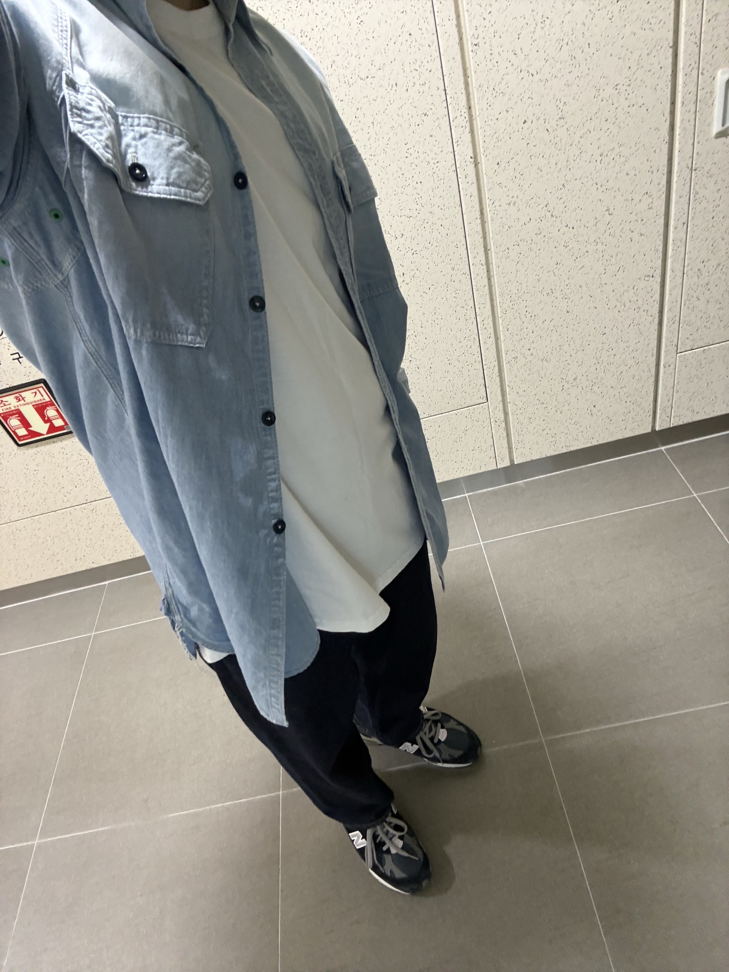 New Balance 991 Made in UK Navy 착용 스타일 - 2
